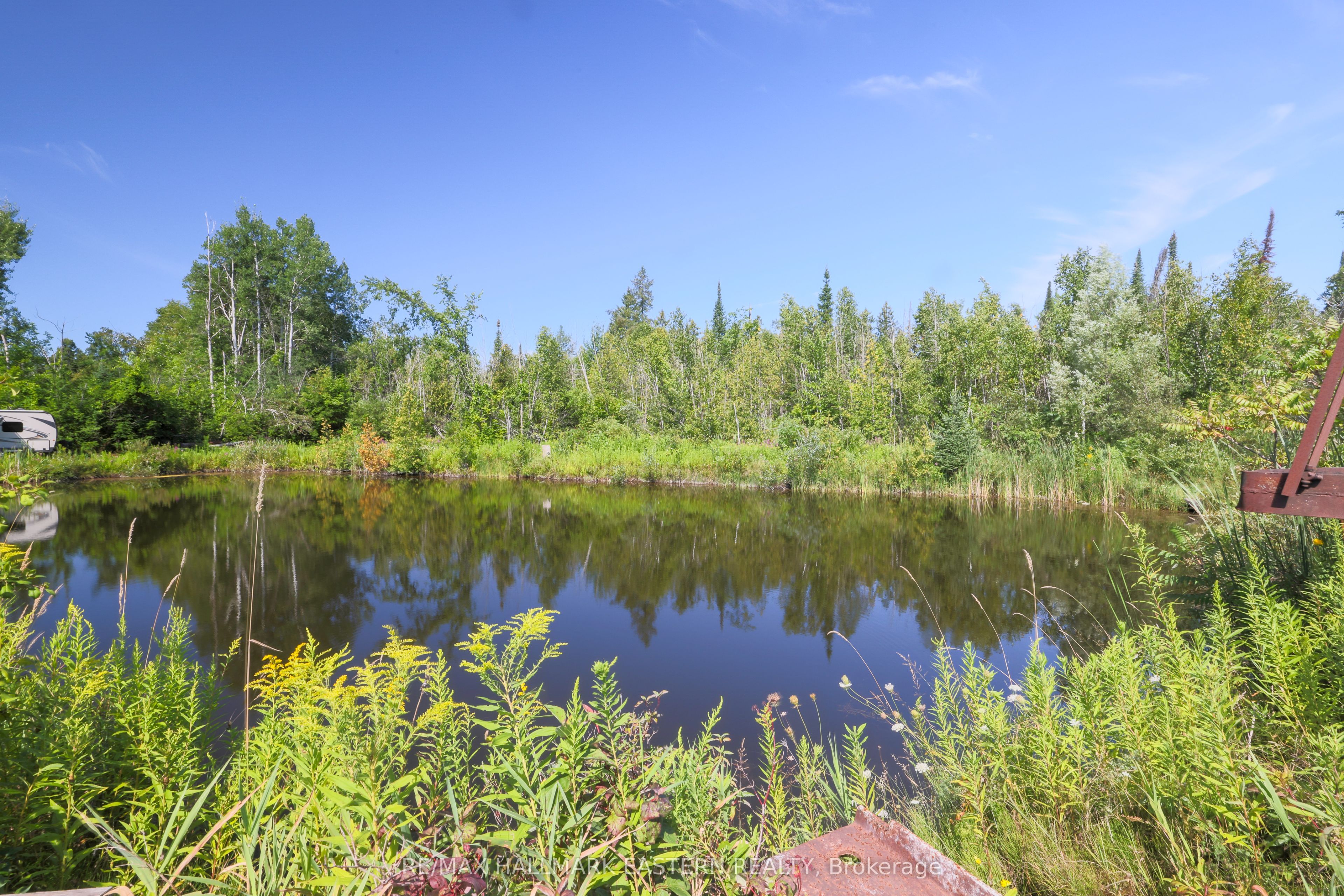 1738 8th Line Property Photo 23