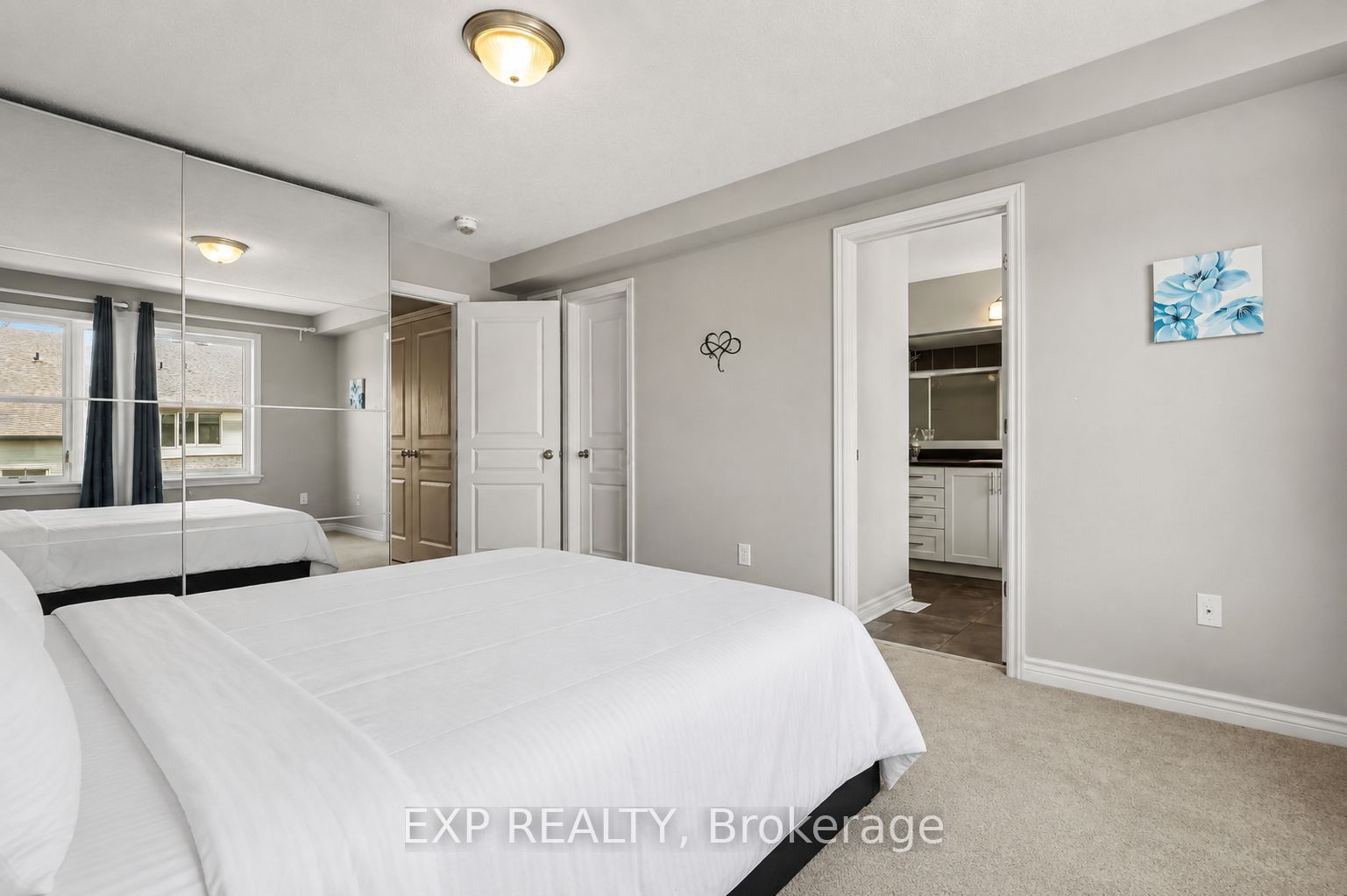 253 Shinleaf Crescent Property Photo 16