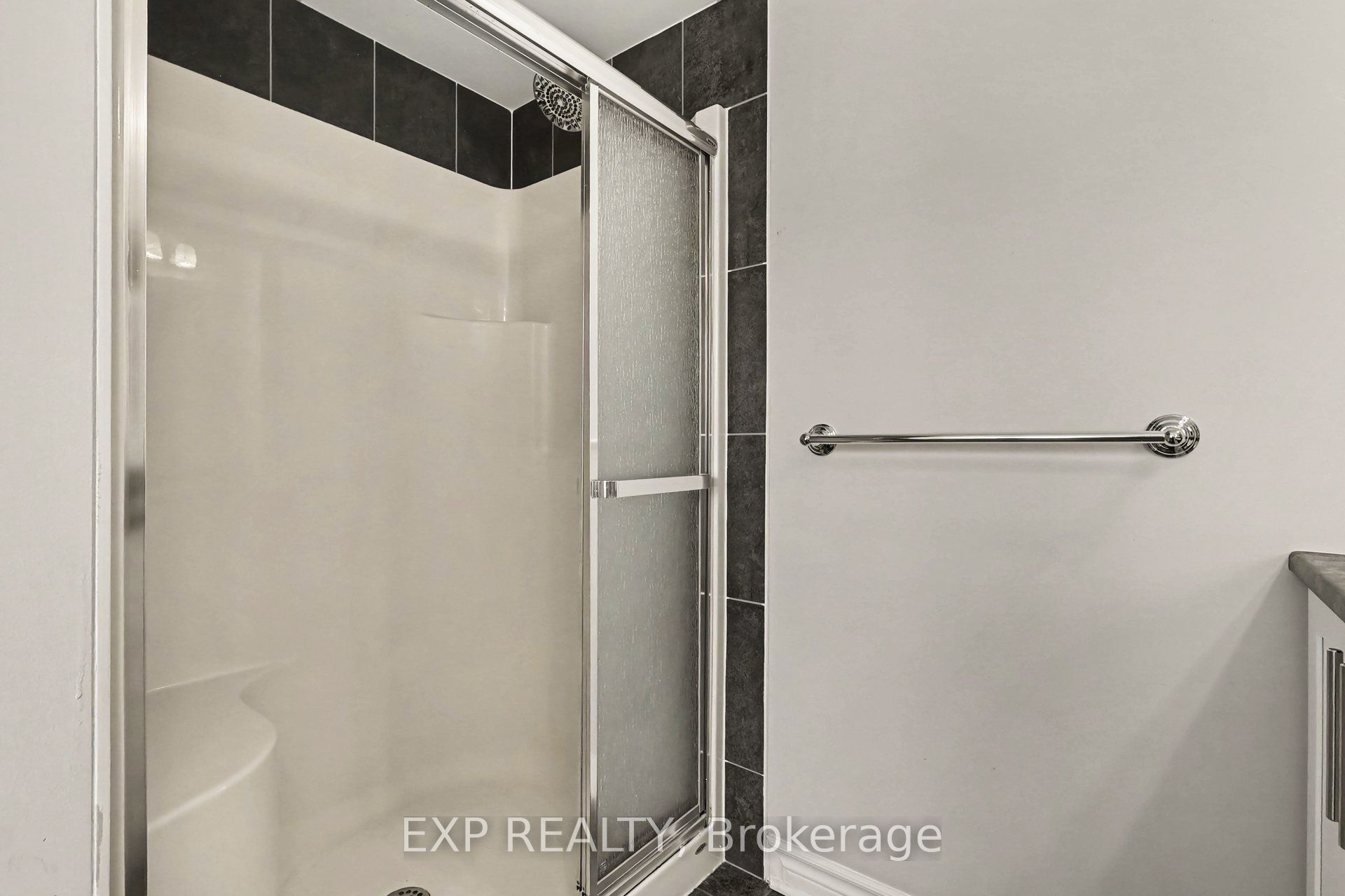 253 Shinleaf Crescent Property Photo 19
