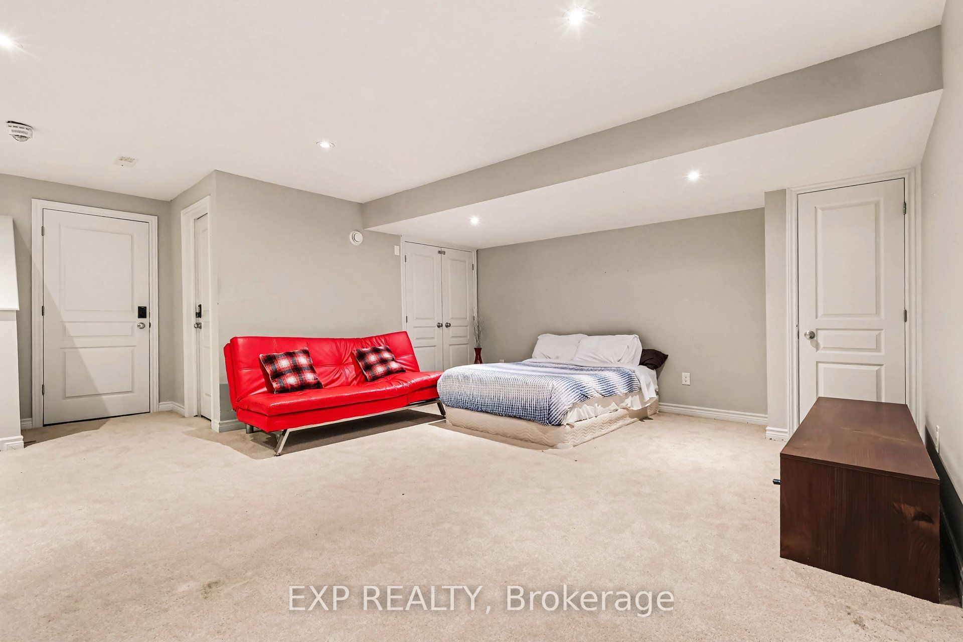 253 Shinleaf Crescent Property Photo 25