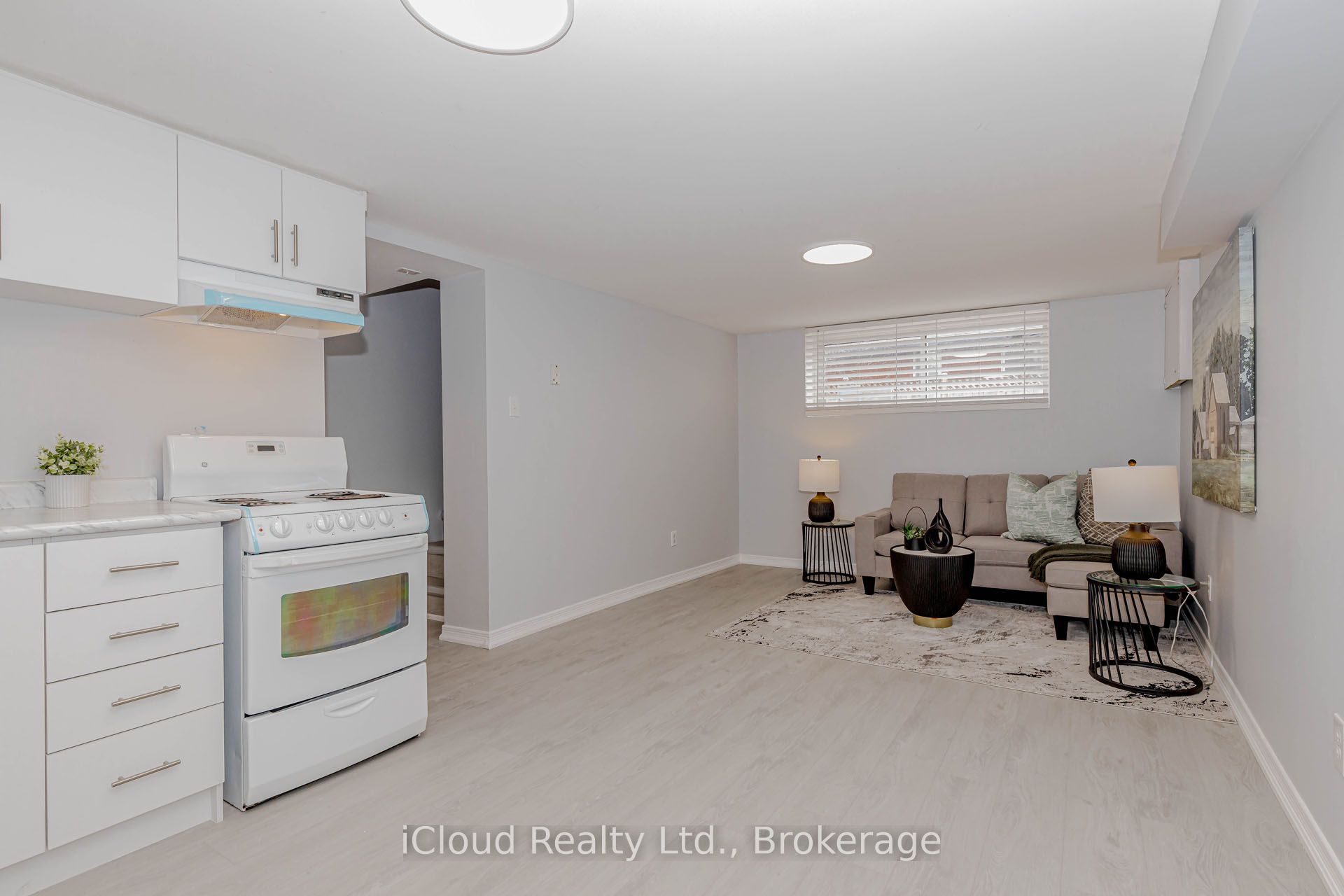 28 Hoffman Street Property Photo 38