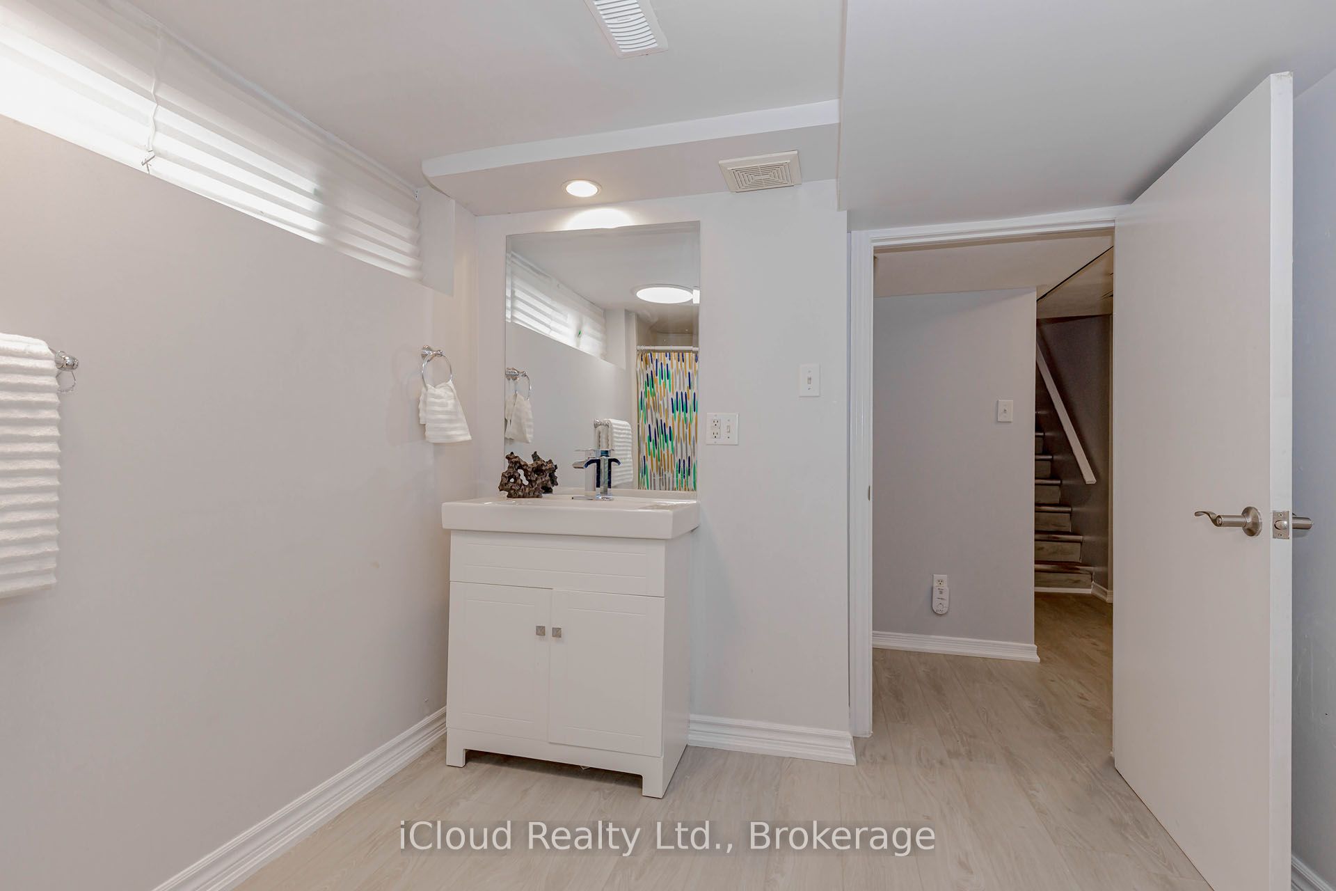 28 Hoffman Street Property Photo 41