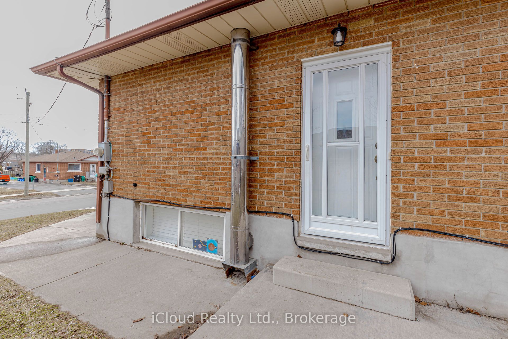 28 Hoffman Street Property Photo 43