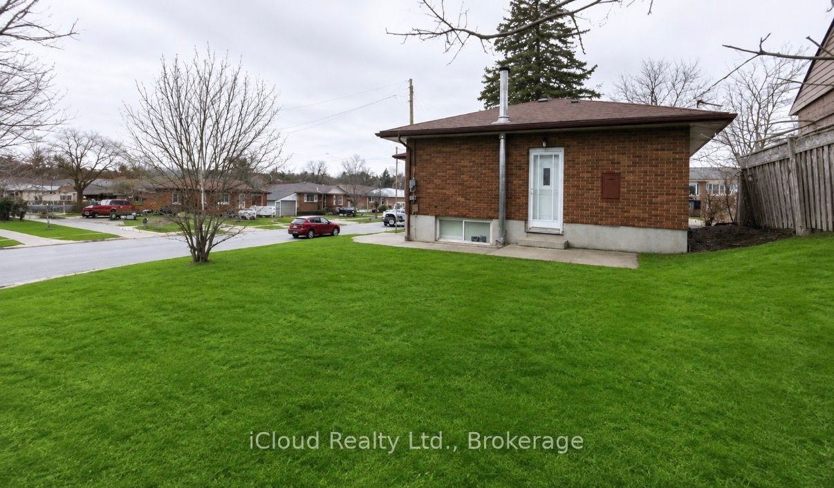 28 Hoffman Street Property Photo 46