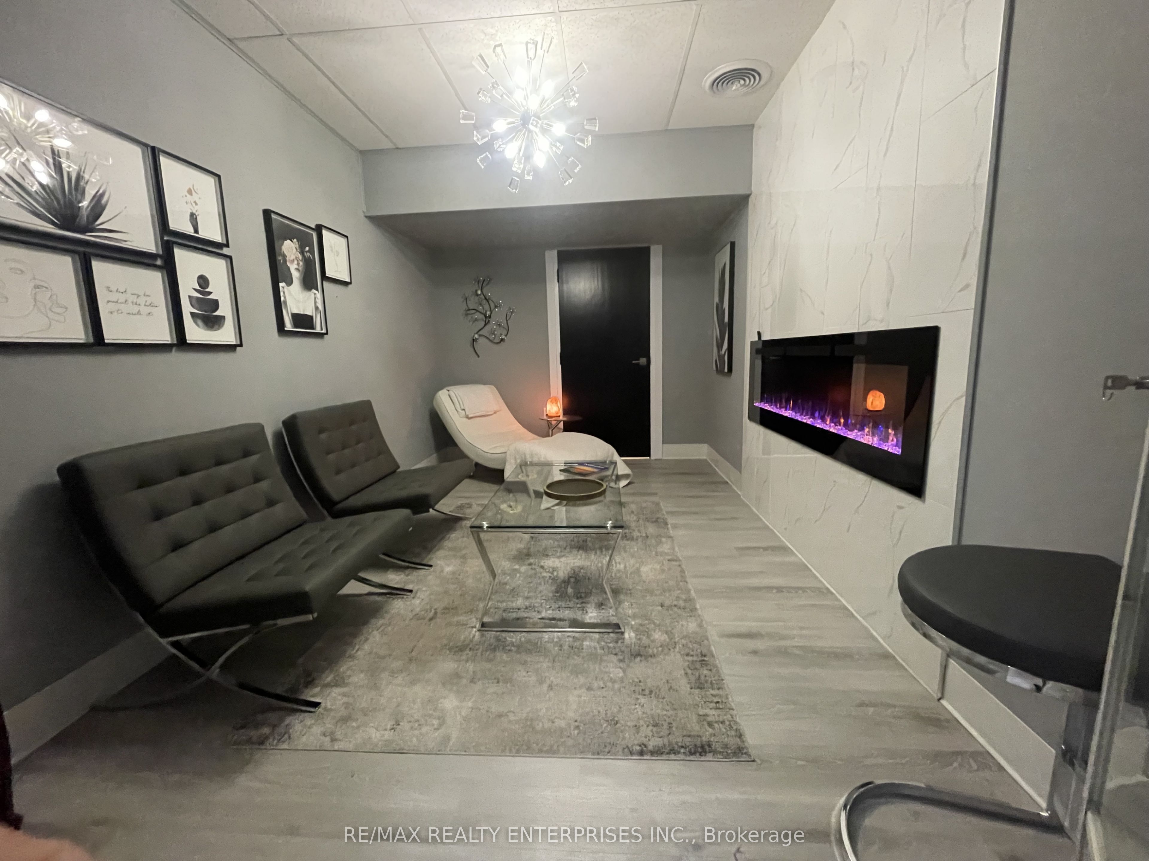 46 King Street Property Photo 12