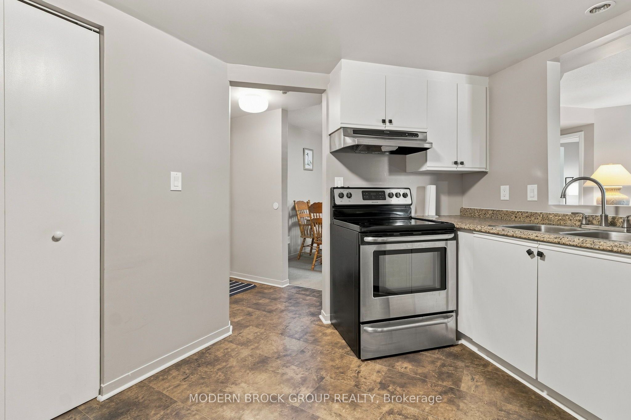 274 Ormond Street 201 Property Photo 6