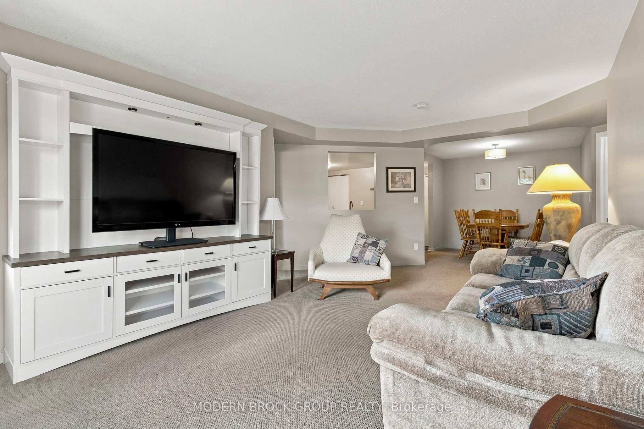 274 Ormond Street 201 Property Photo 16