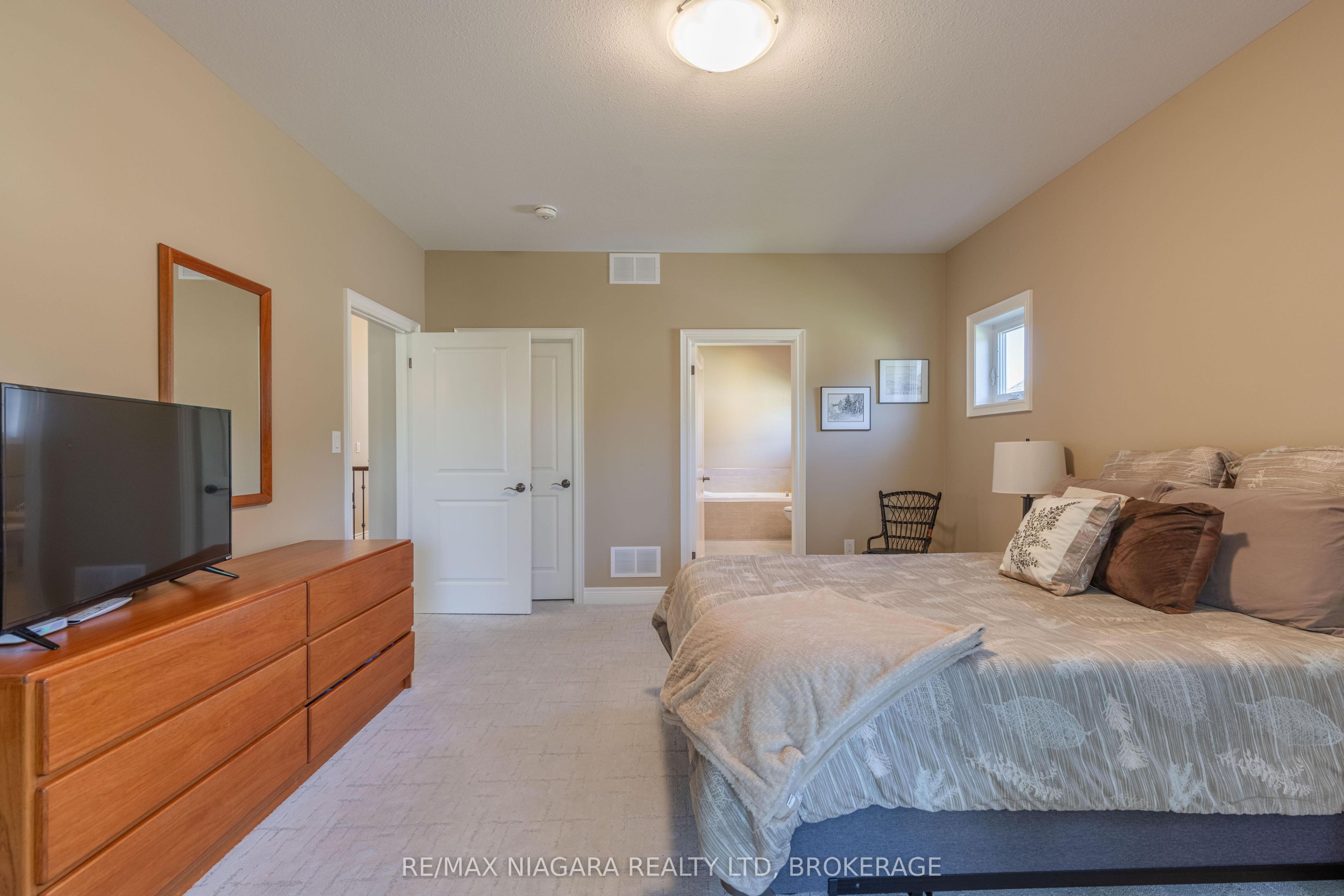 3562 Algonquin Drive Property Photo 20