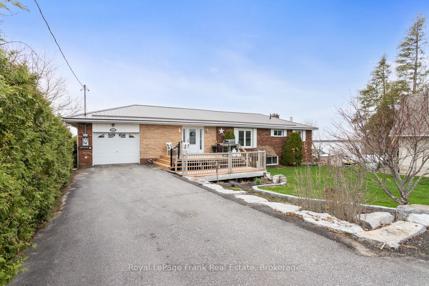 106 Starr Boulevard Property Photo 7