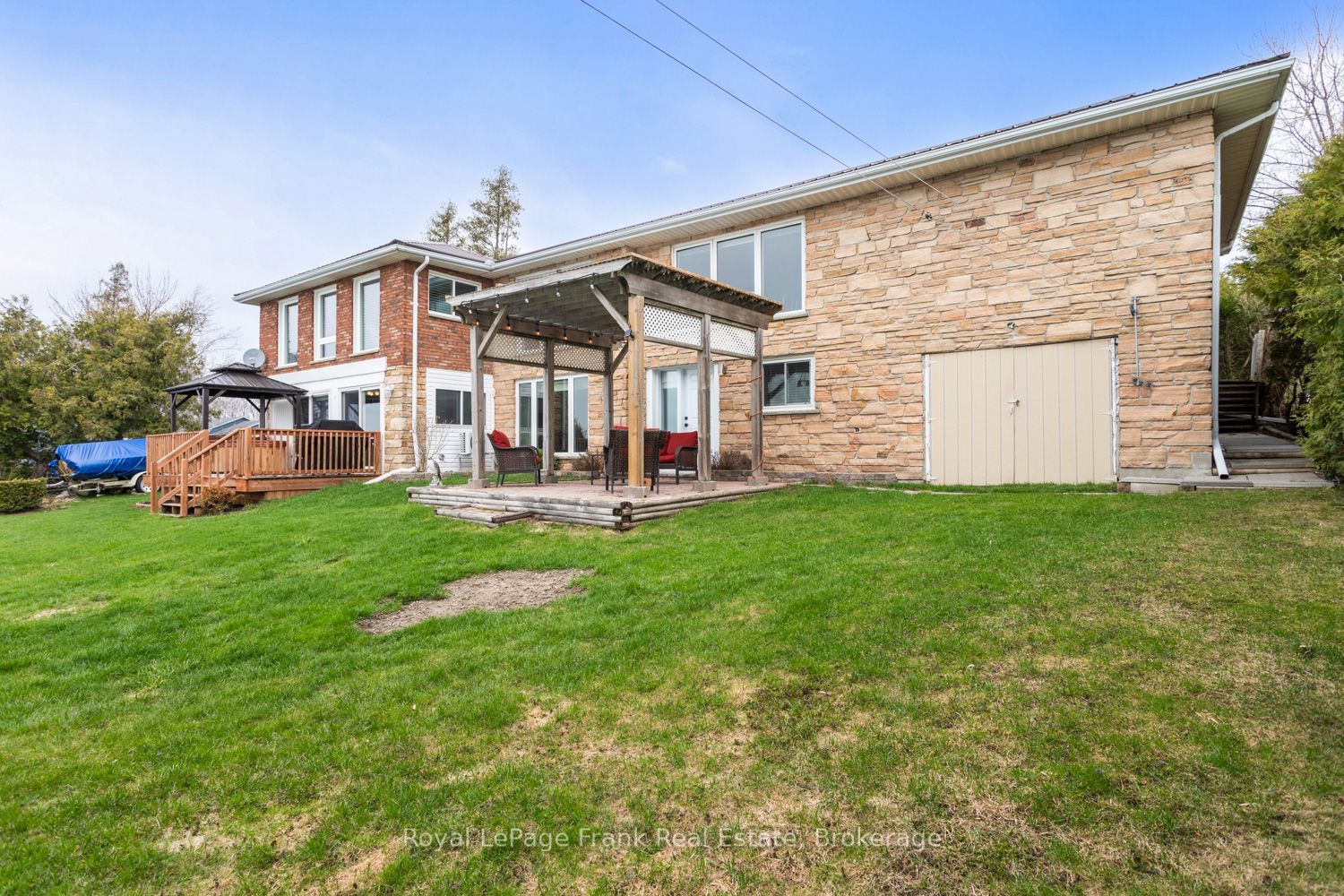 106 Starr Boulevard Property Photo 12