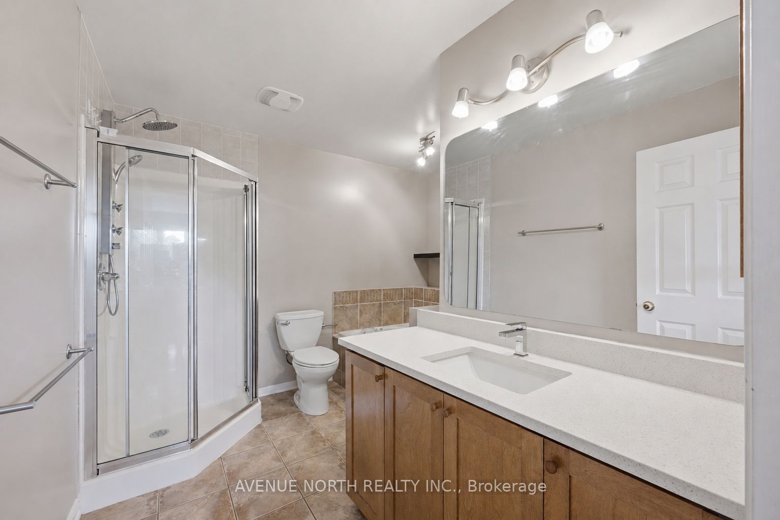 141 Gladeview Private Property Photo 24