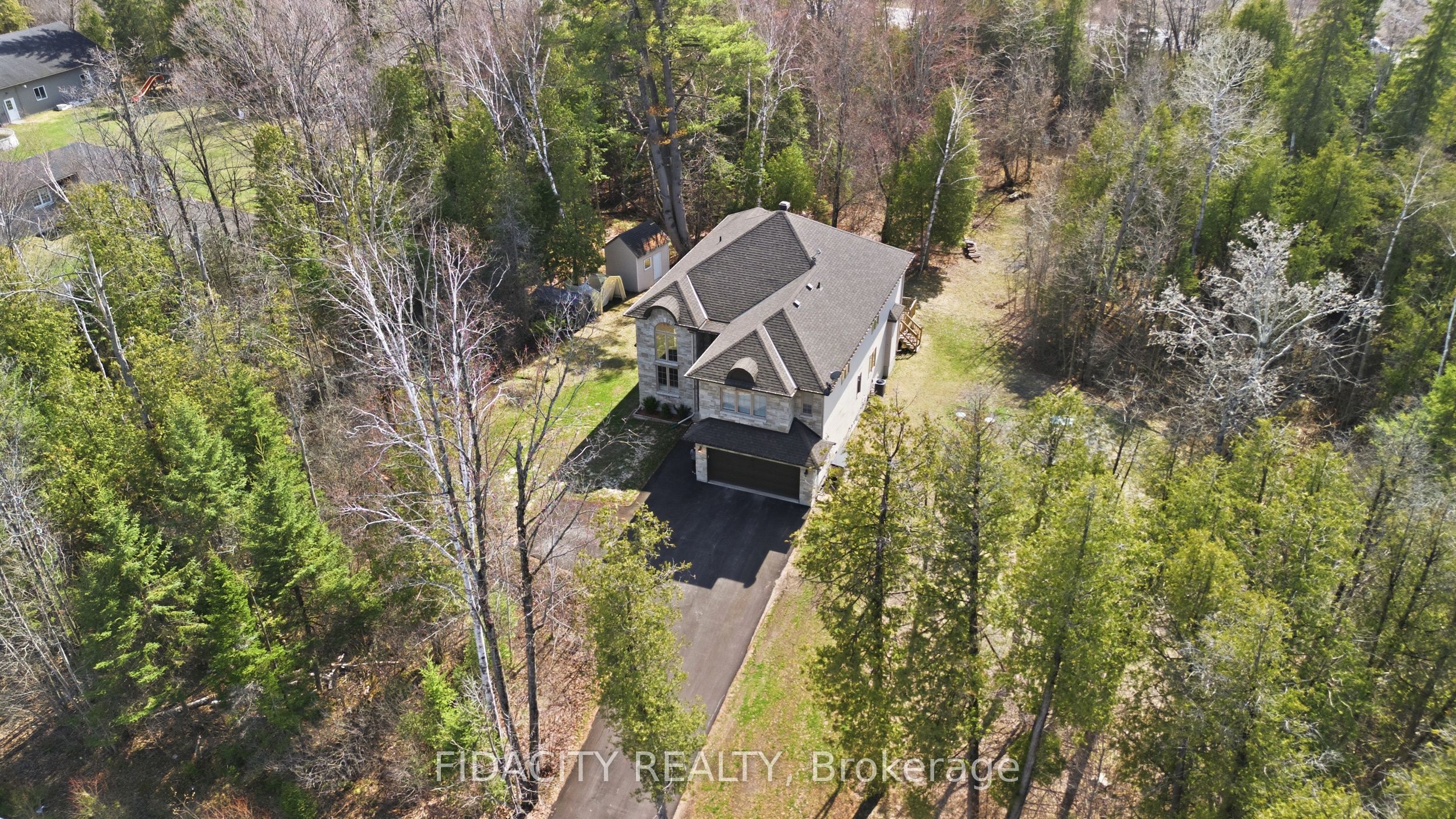 152 Wilbert Cox Drive Property Photo 2