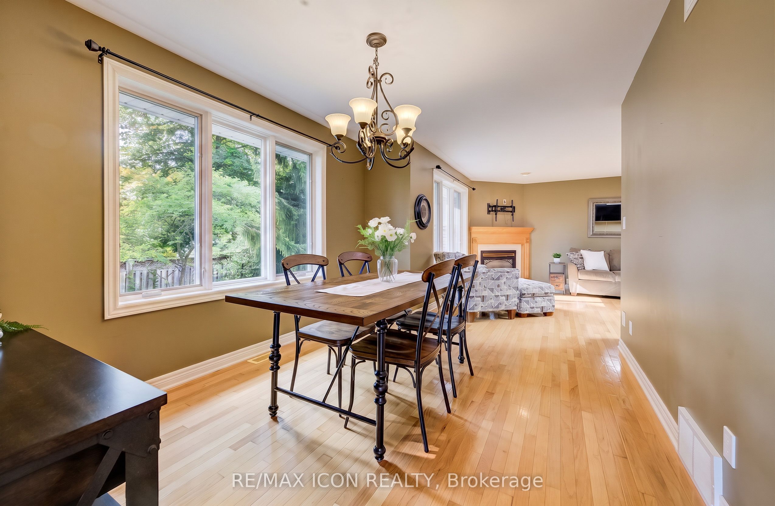 910 Walton Avenue N Property Photo 10