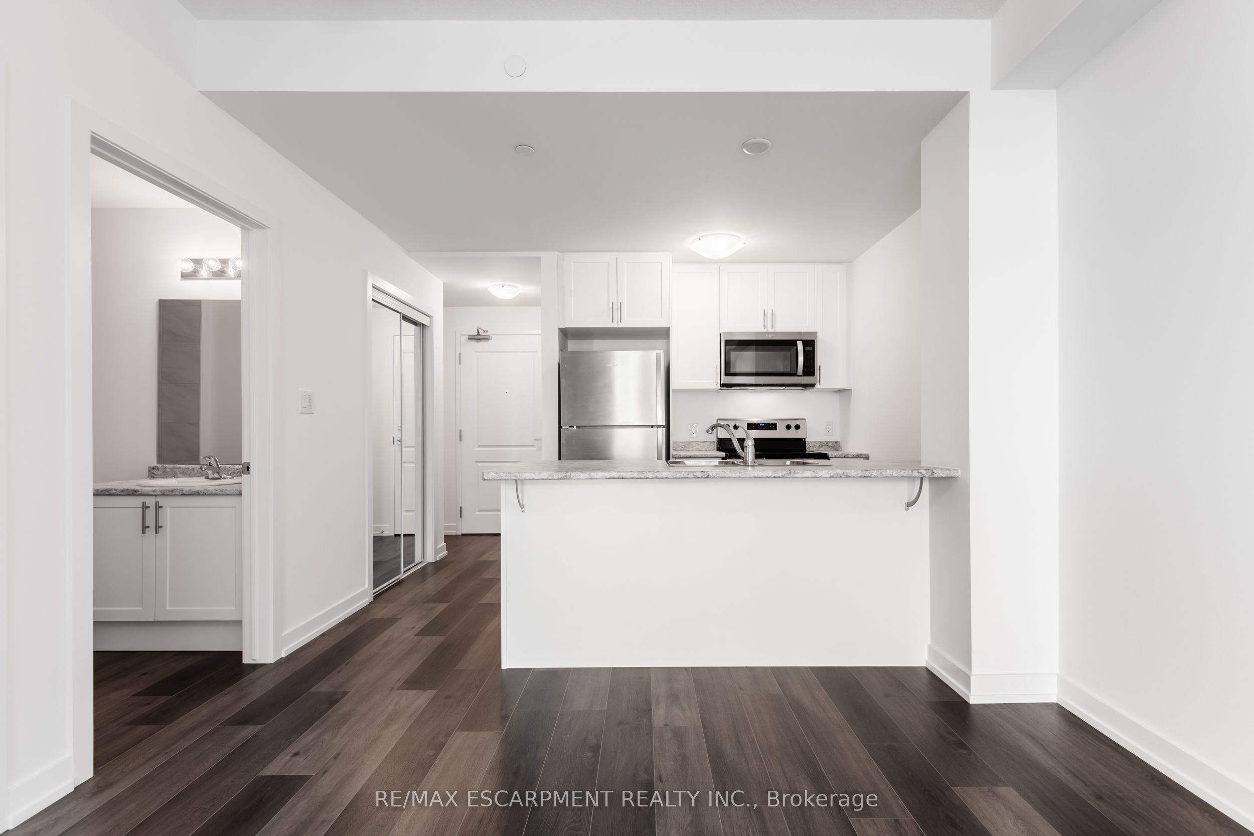 470 Dundas Street E 417 Property Photo 7