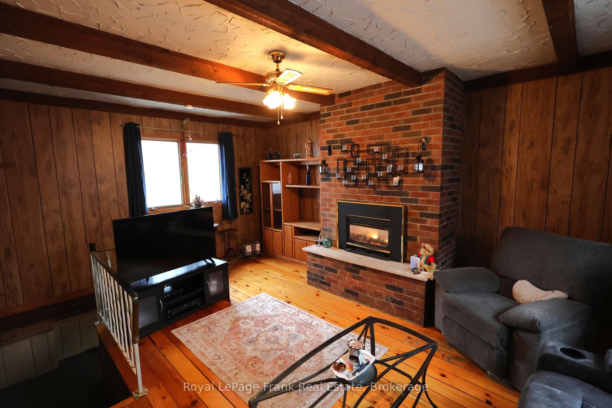 294 Parkhill Road W Property Photo 13