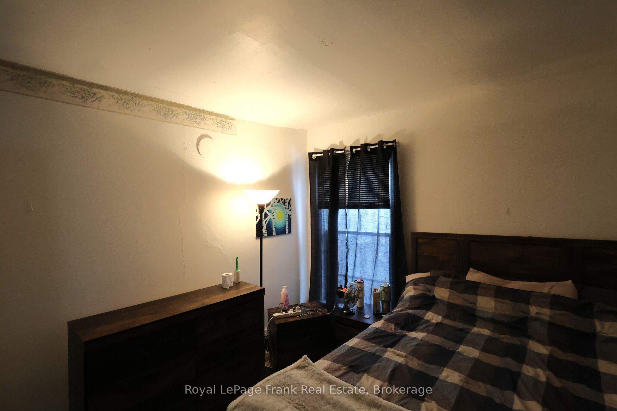 294 Parkhill Road W Property Photo 19