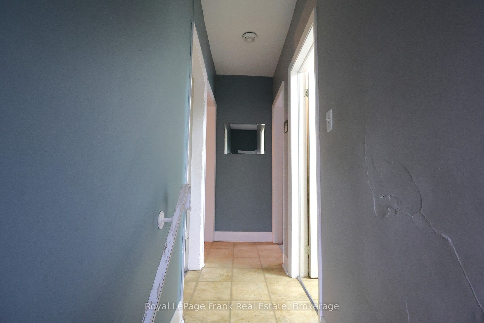 294 Parkhill Road W Property Photo 23