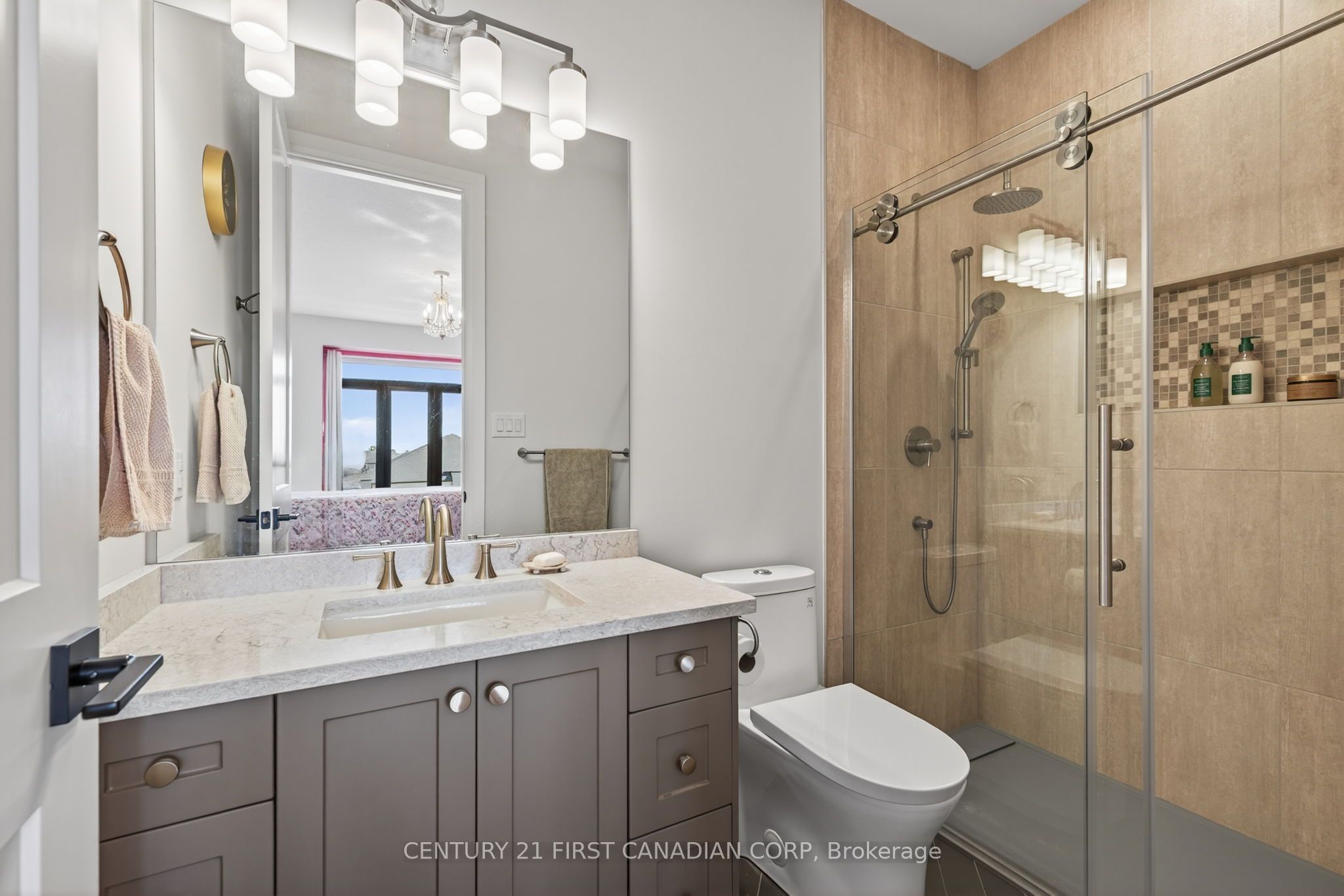 1704 Upper West Avenue Property Photo 32