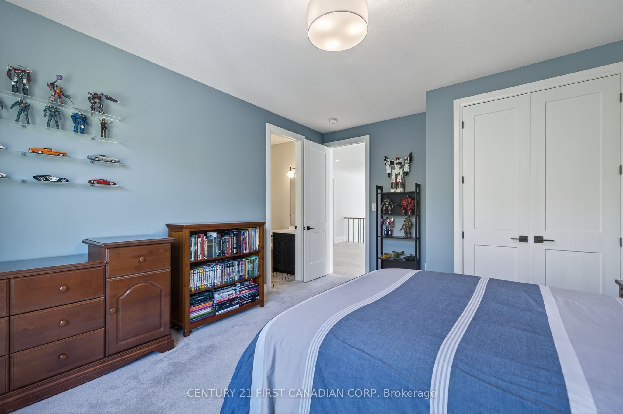 1704 Upper West Avenue Property Photo 35