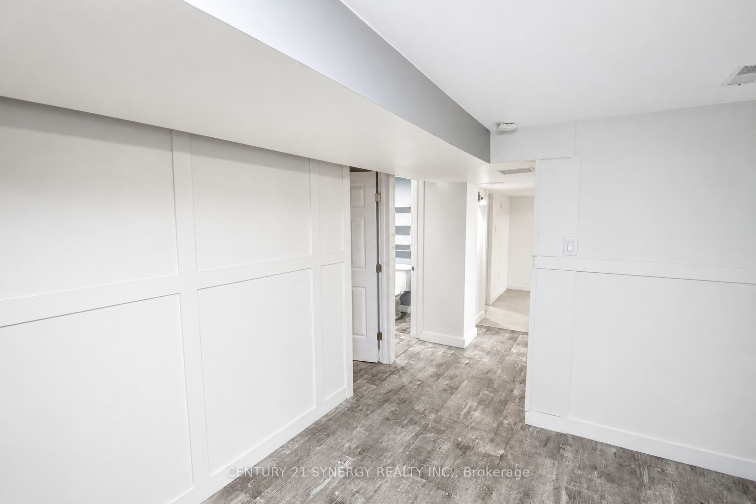 404 Dieppe Street B Property Photo 5