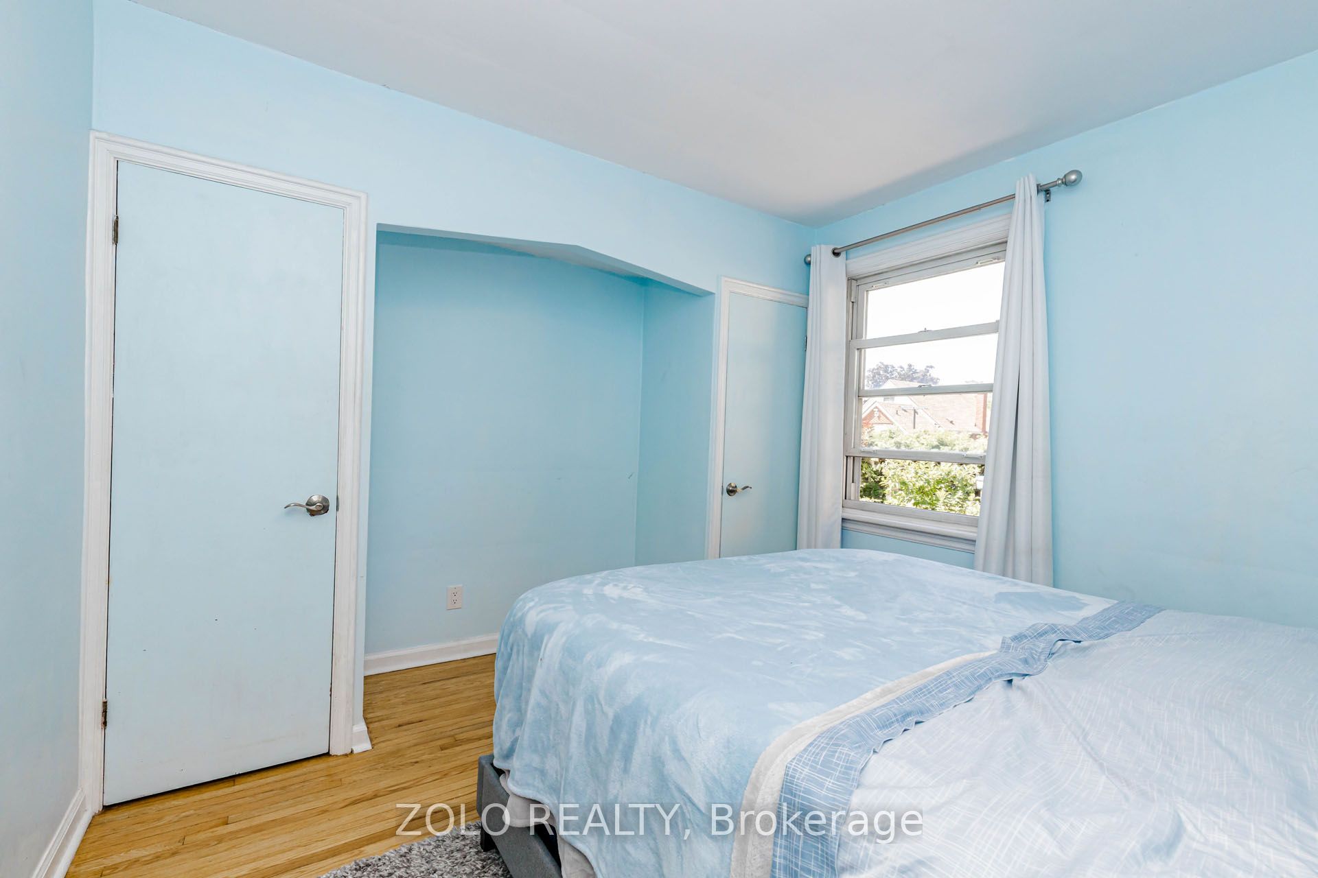 236 Parkdale Avenue S Property Photo 19