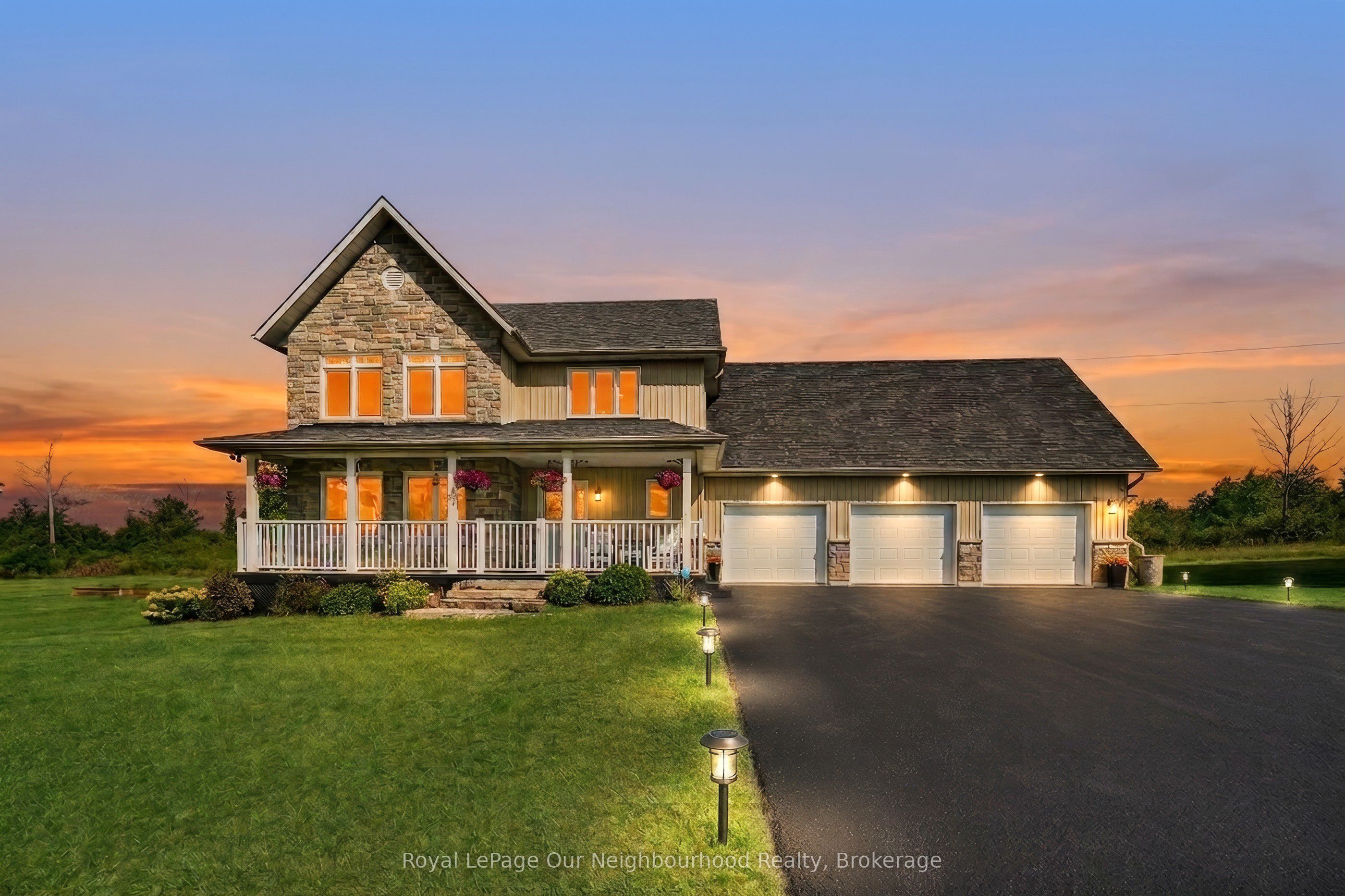 2317 Hillview Drive Property Photo 1