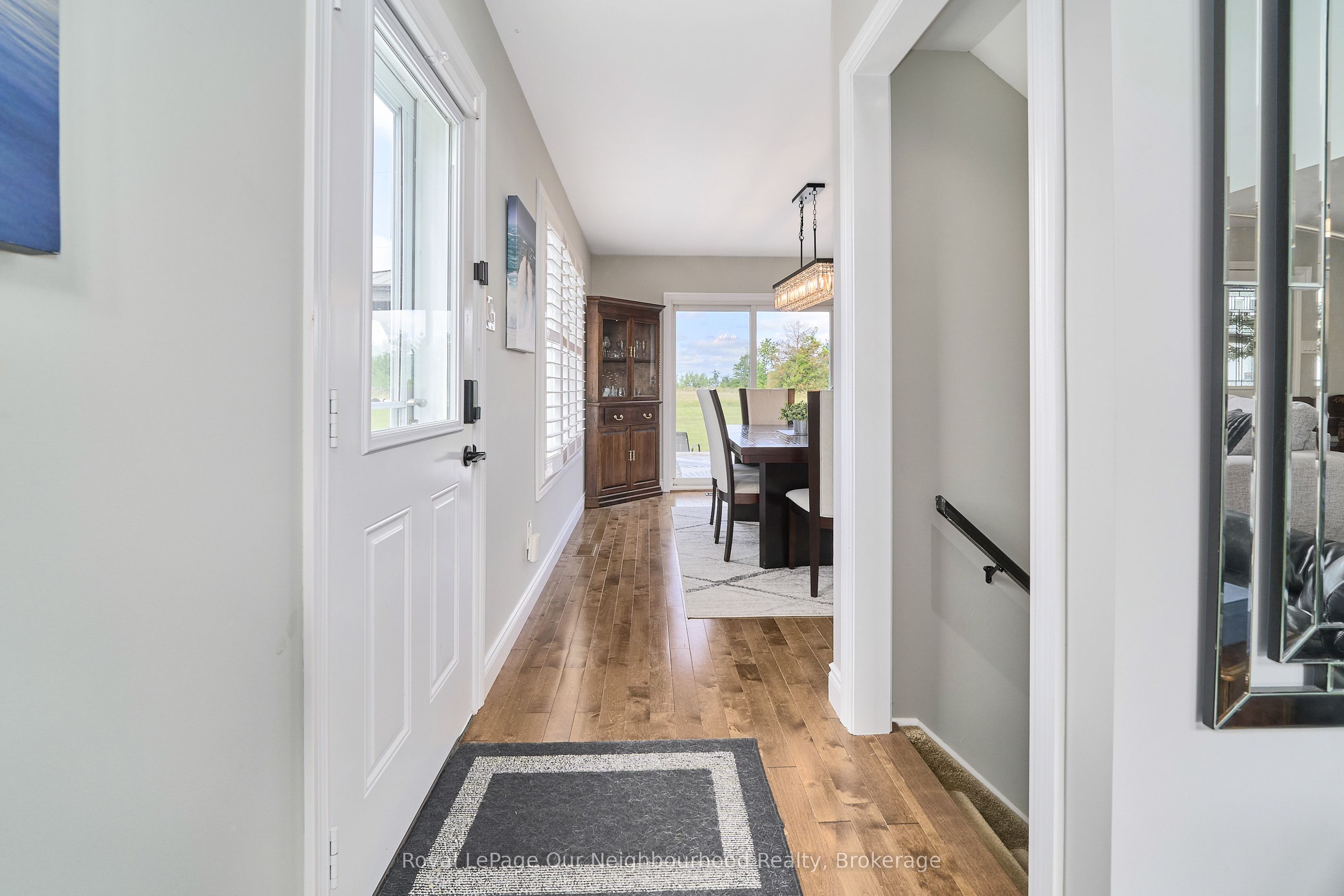 2317 Hillview Drive Property Photo 11