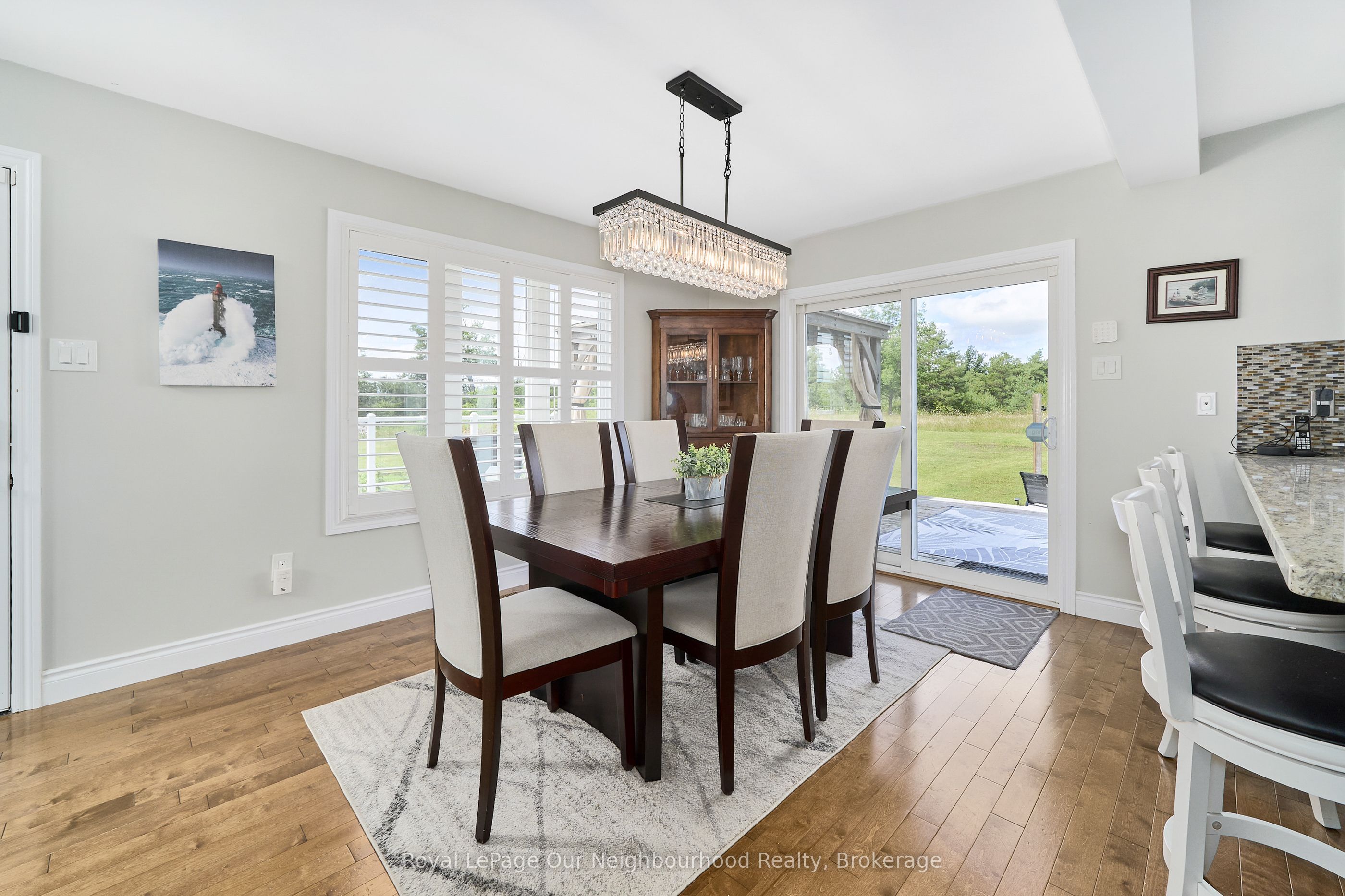 2317 Hillview Drive Property Photo 12