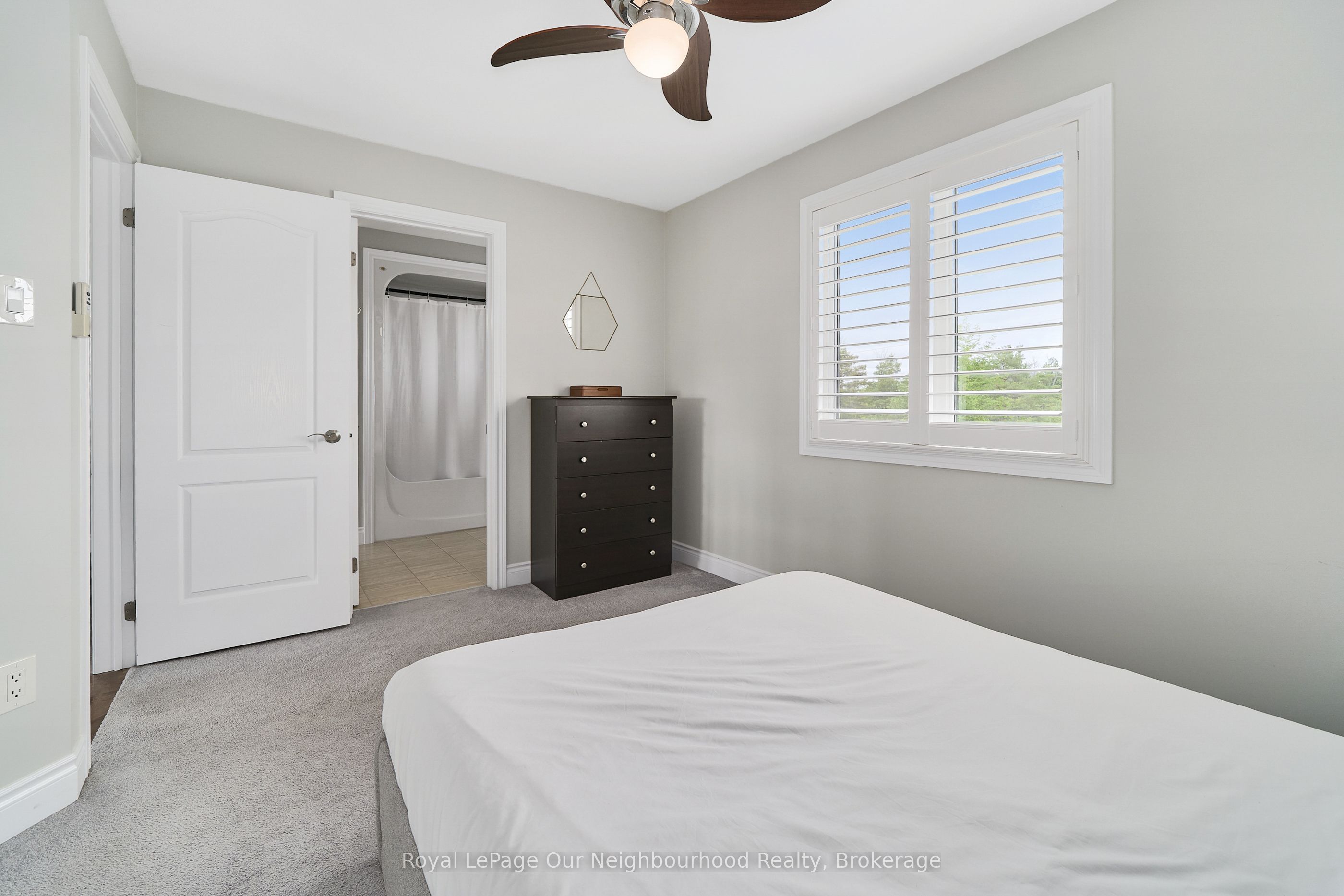 2317 Hillview Drive Property Photo 32