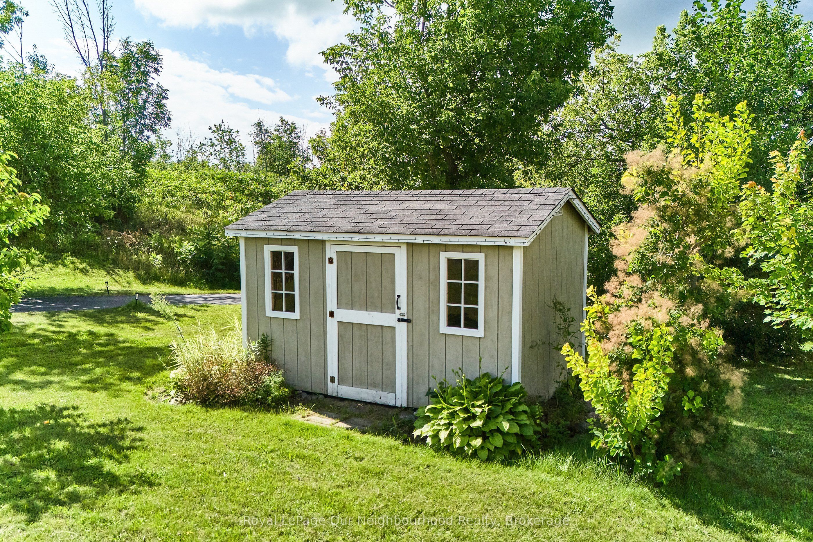 2317 Hillview Drive Property Photo 42