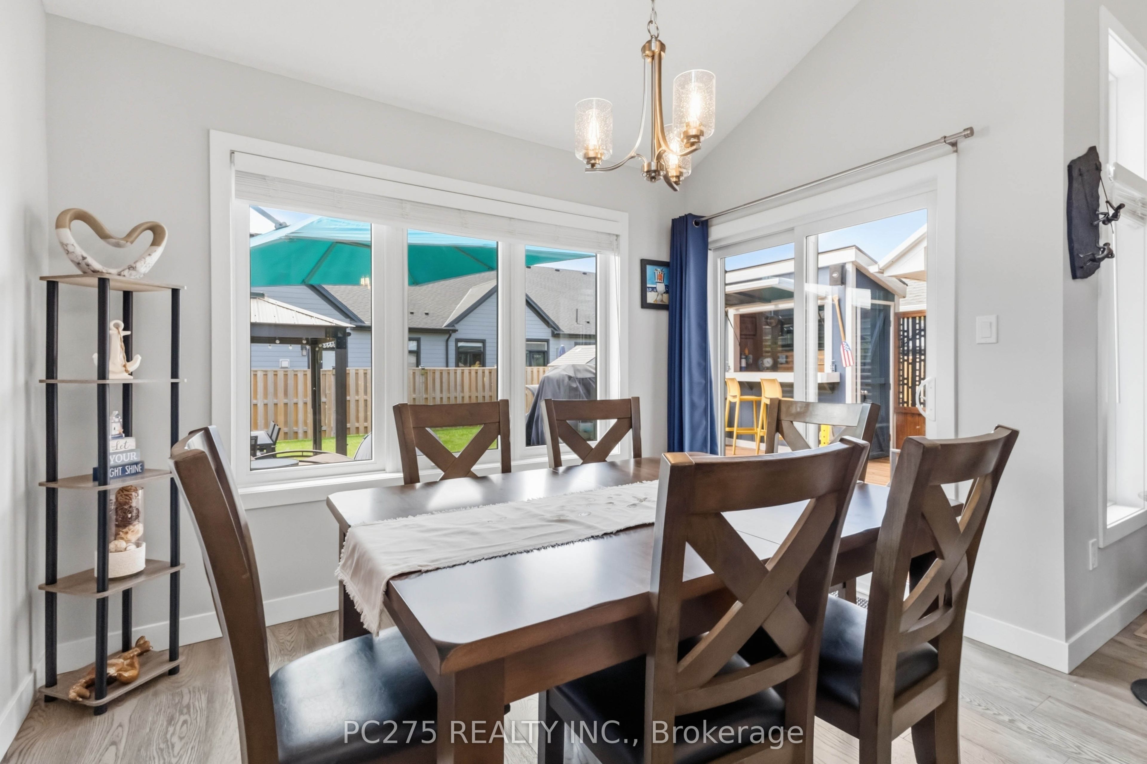 246 Hill Street Property Photo 16