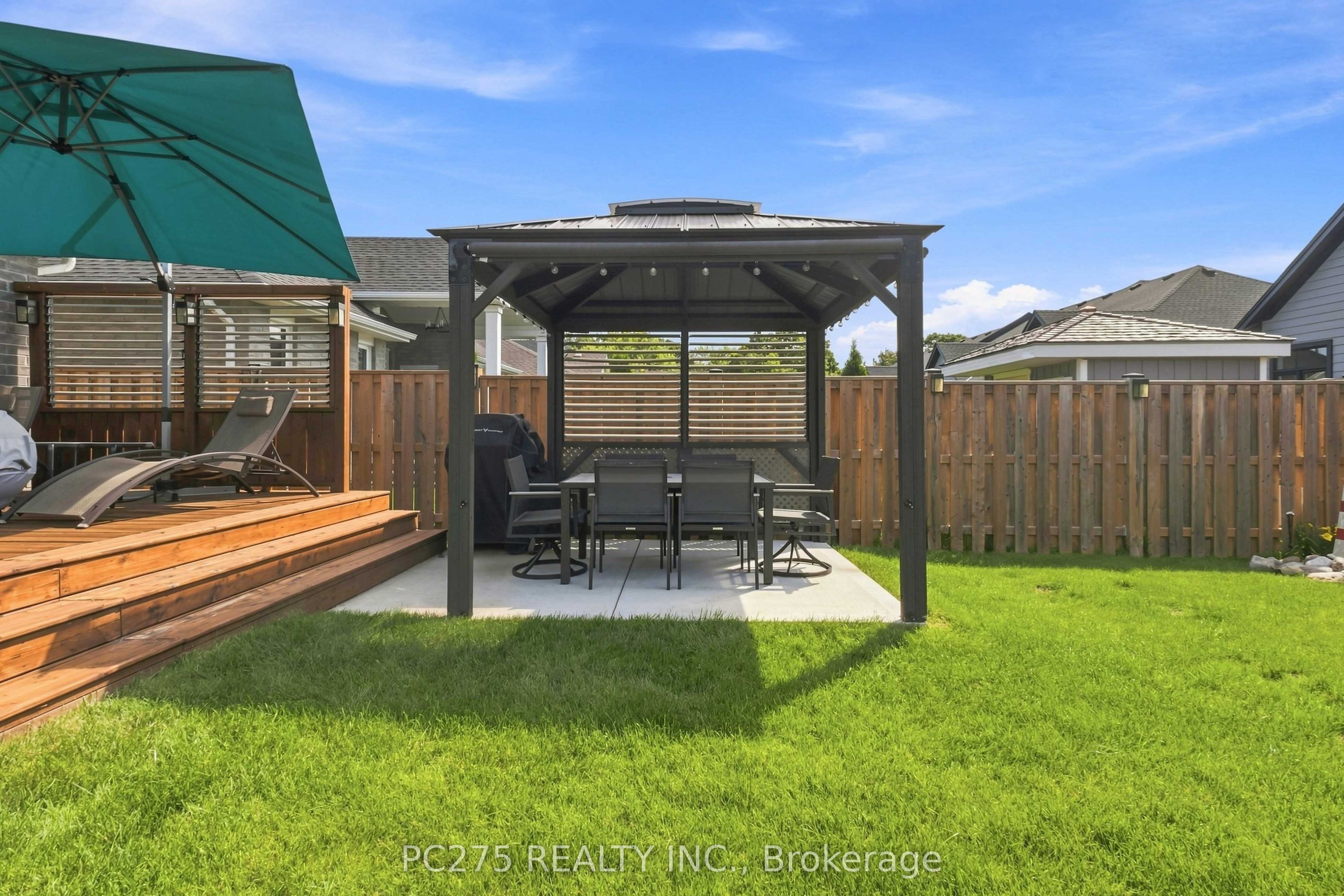 246 Hill Street Property Photo 35