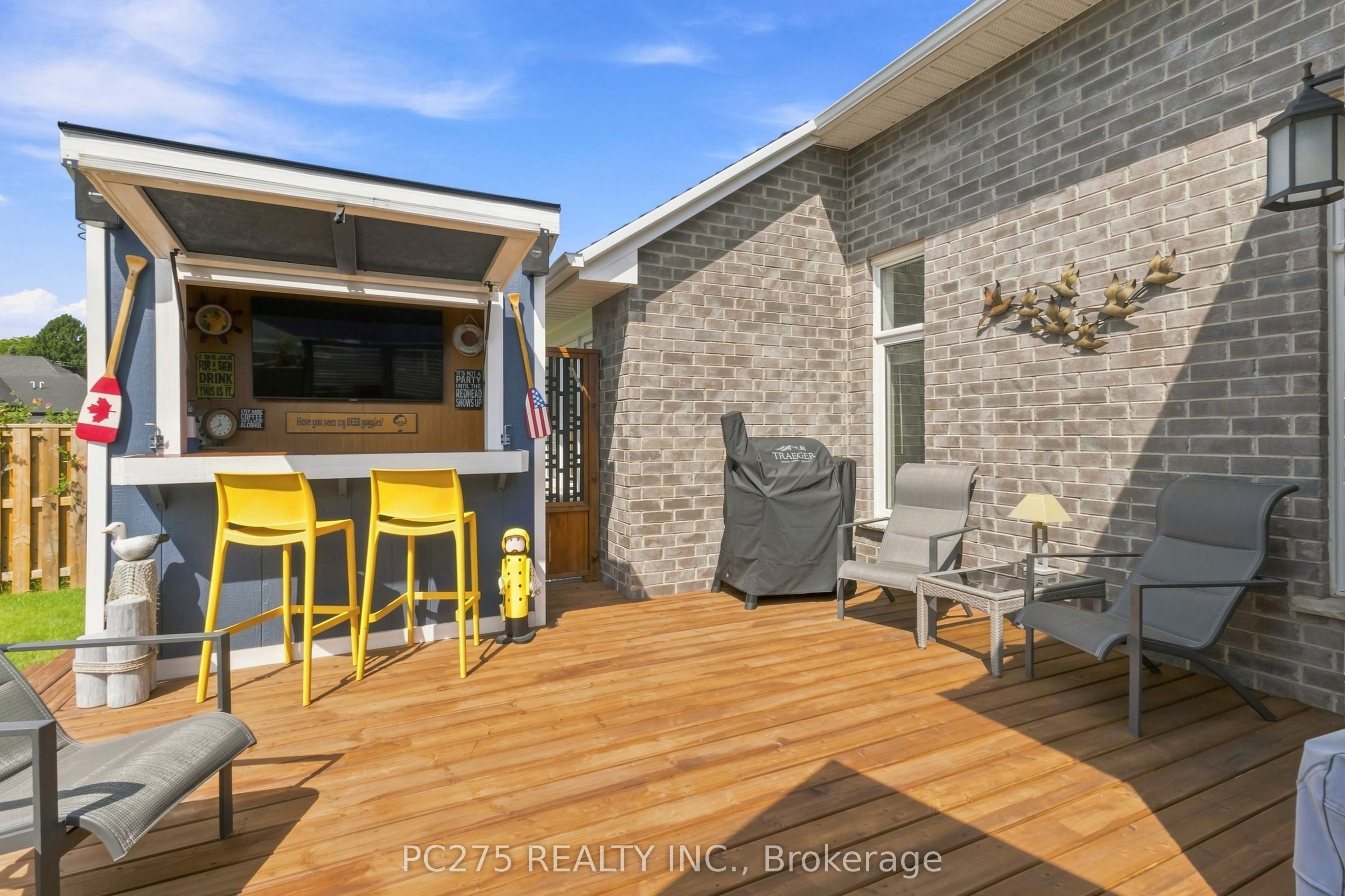 246 Hill Street Property Photo 38