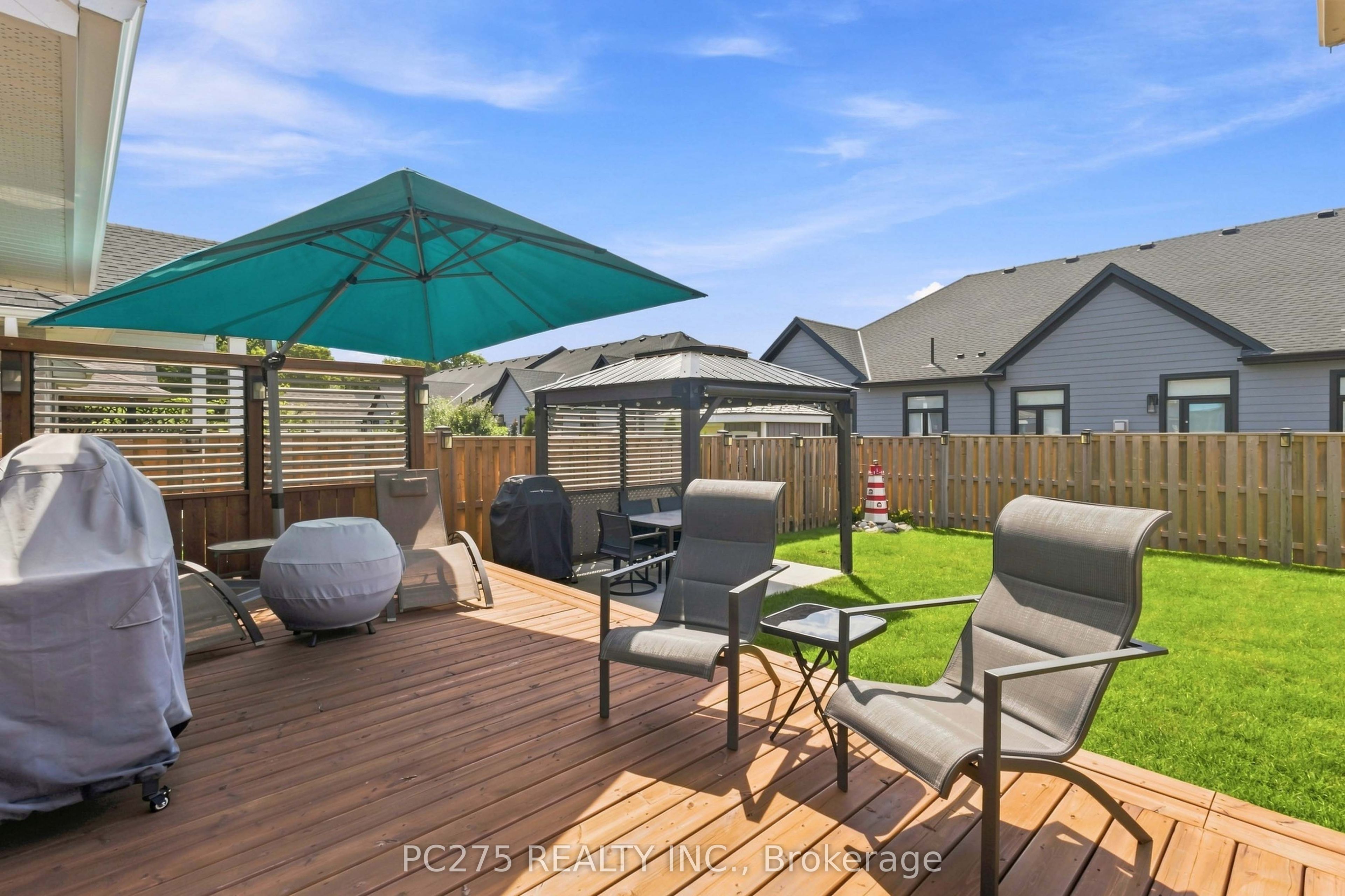 246 Hill Street Property Photo 39