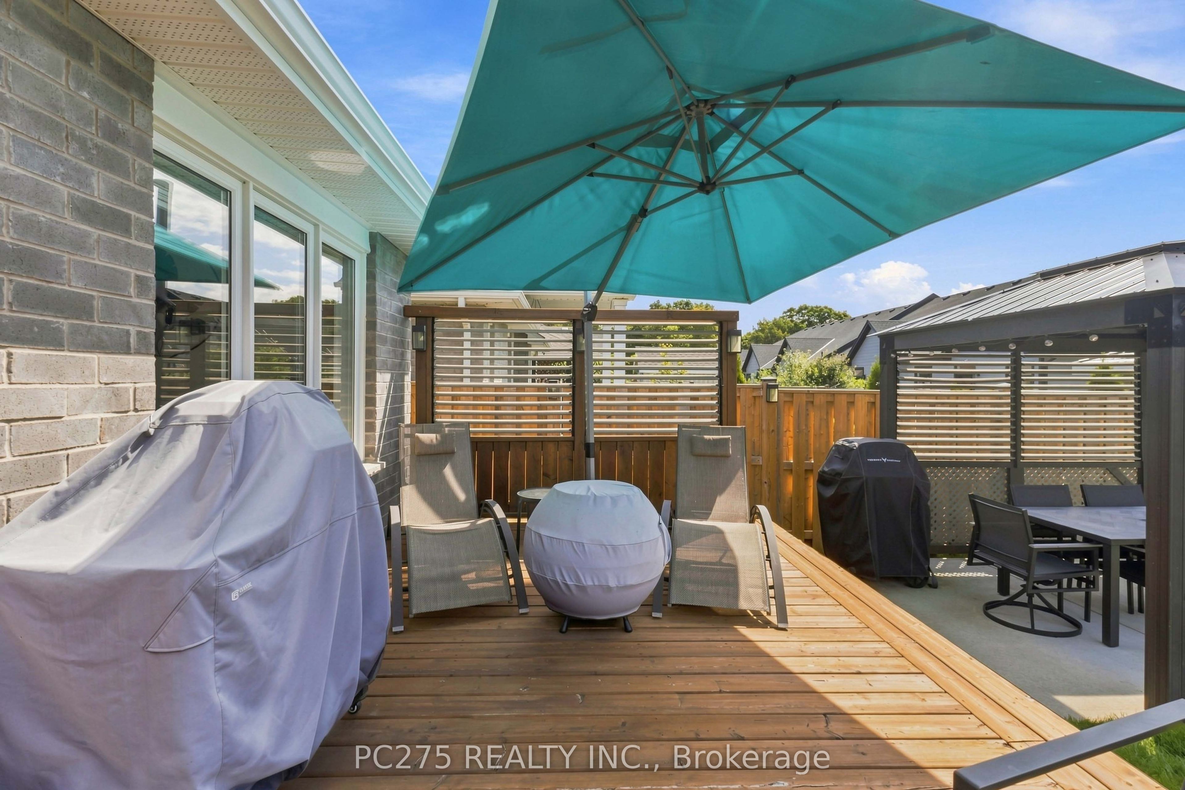 246 Hill Street Property Photo 40
