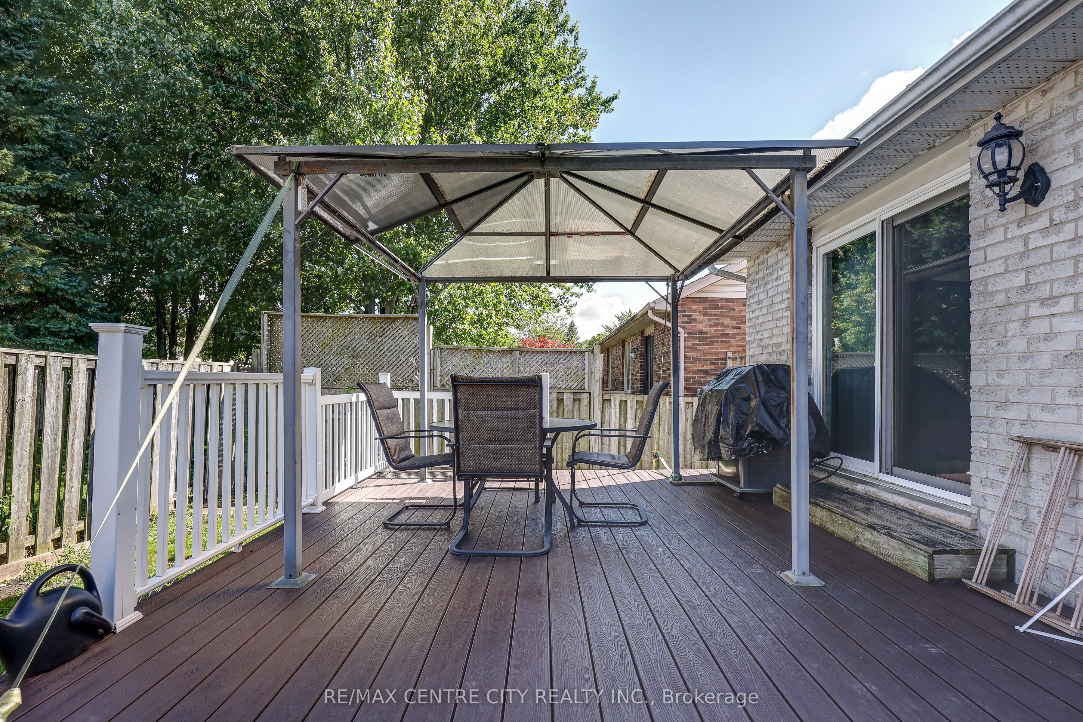 12 Second Avenue Property Photo 7