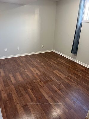 10 Simcoe Drive Basement Property Photo 8