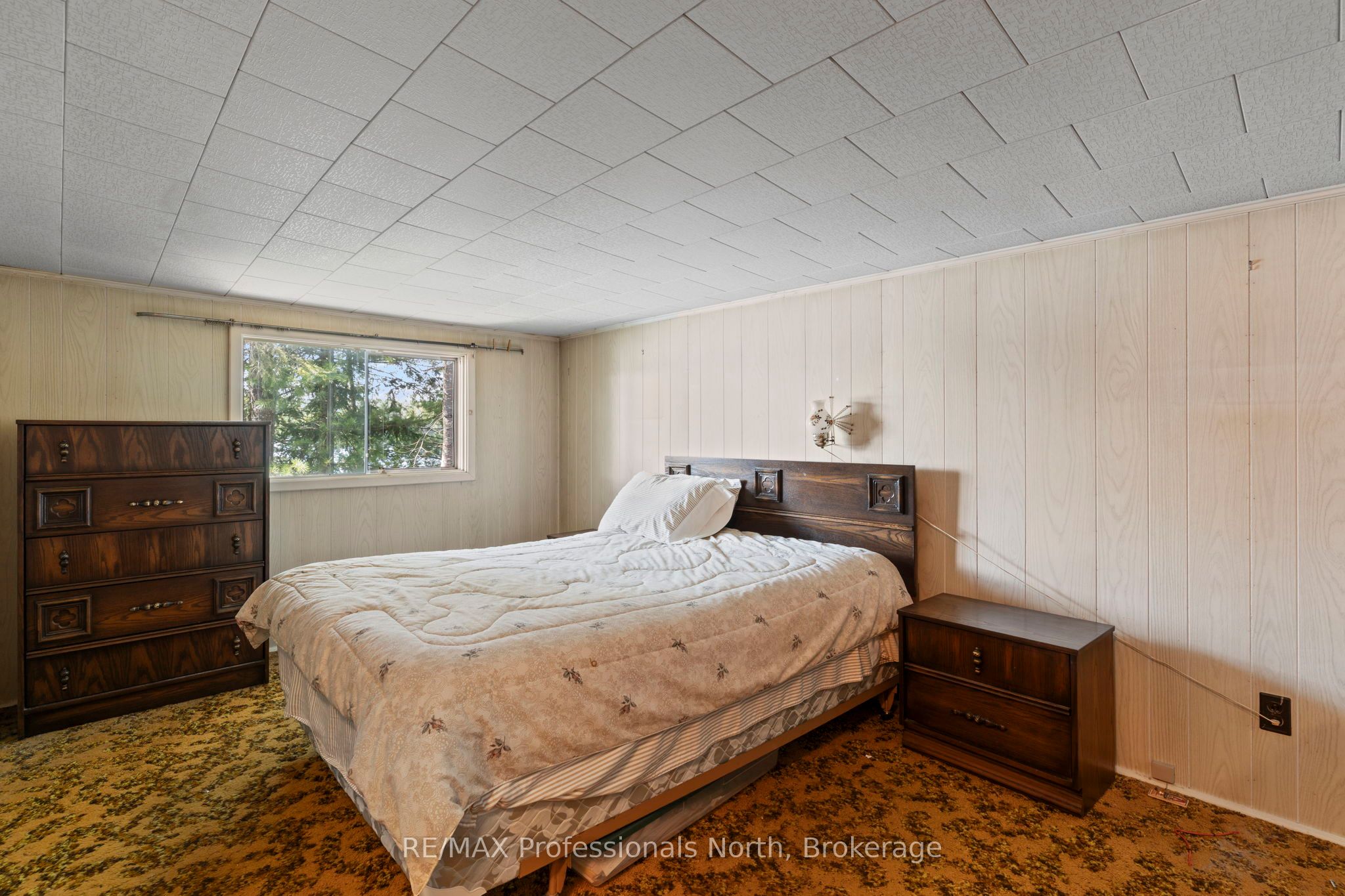 1014 Log Cabin Lane Property Photo 18