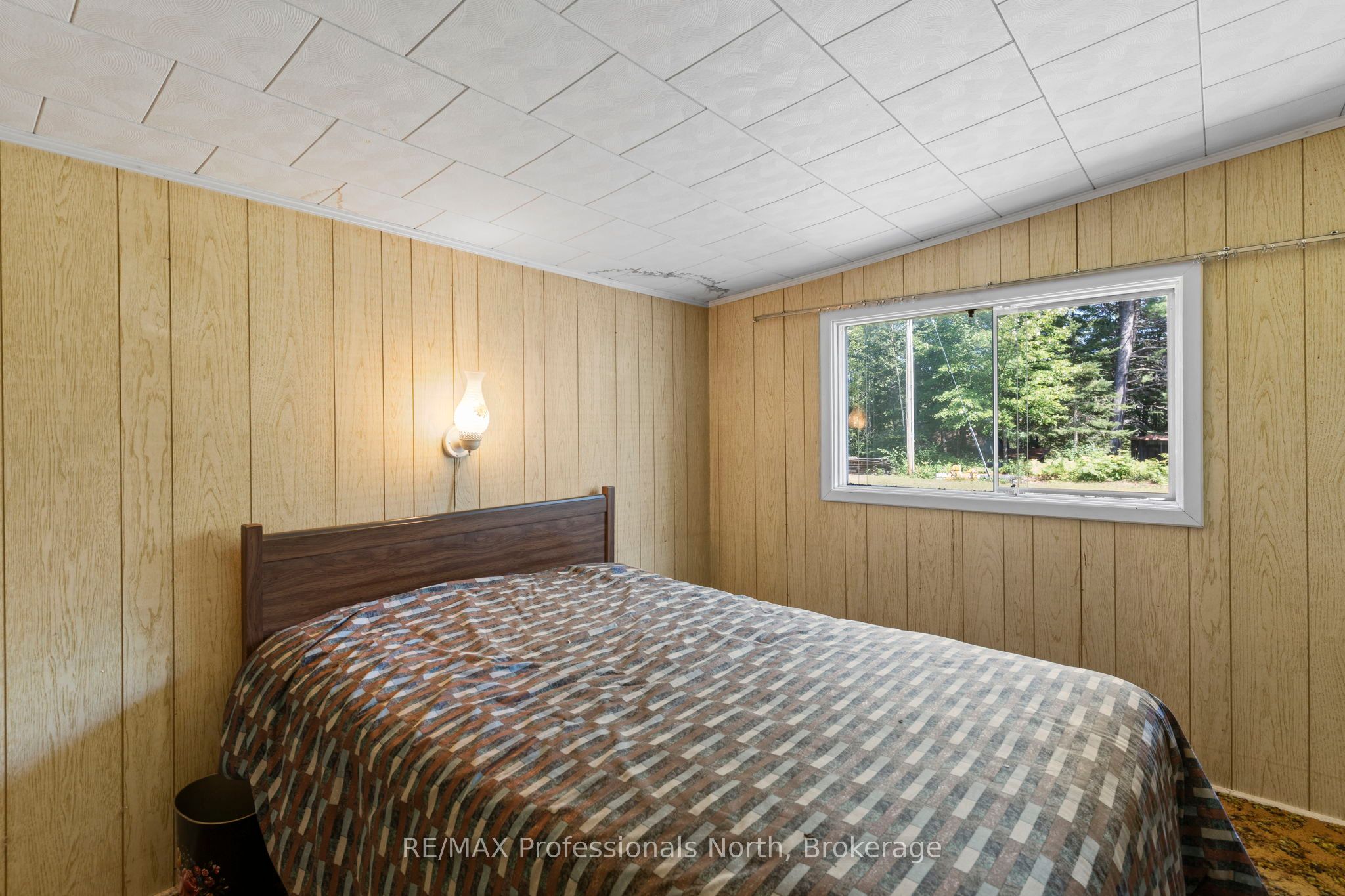 1014 Log Cabin Lane Property Photo 20