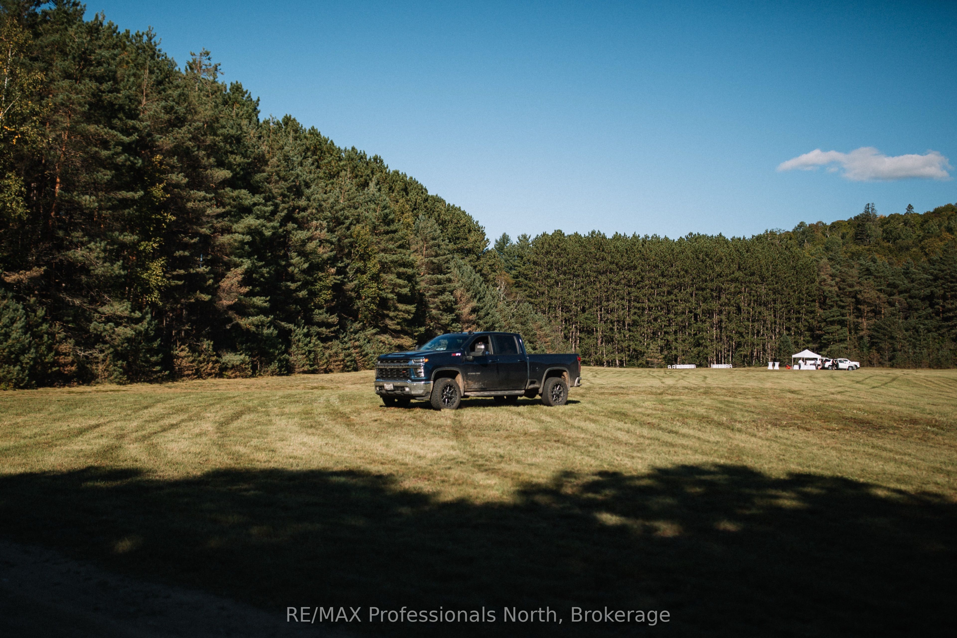1014 Log Cabin Lane Property Photo 41