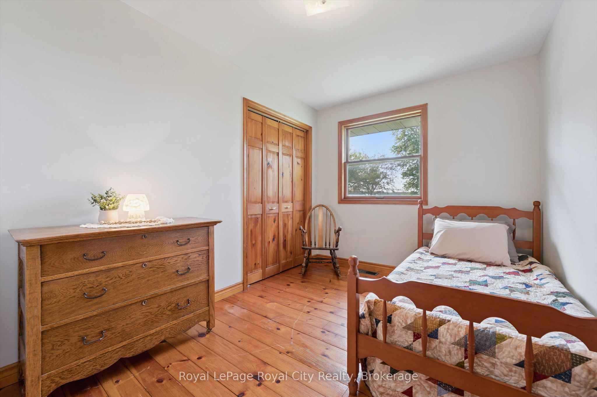 7689 Second Line Property Photo 13