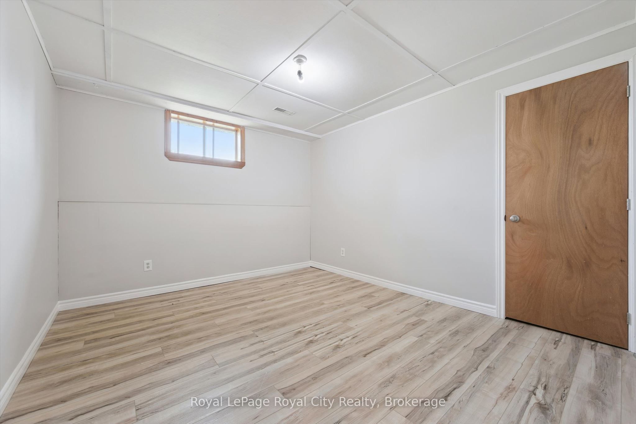 7689 Second Line Property Photo 27
