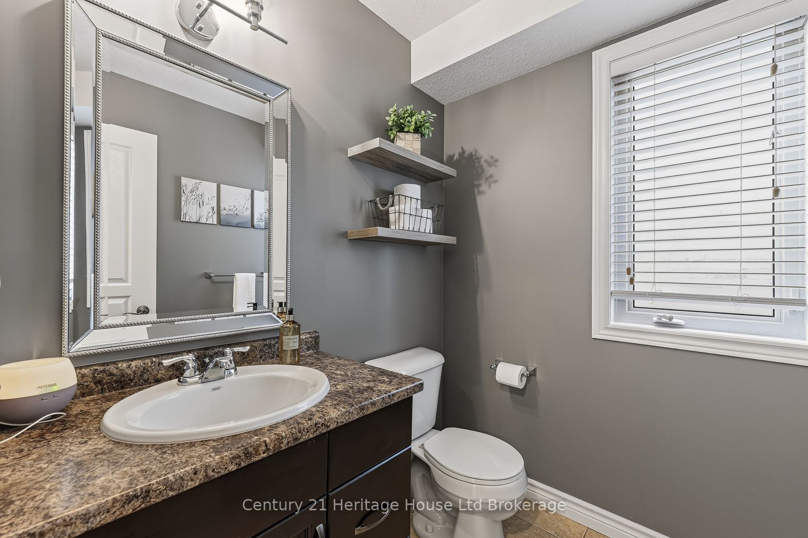 783 Frontenac Crescent Property Photo 19