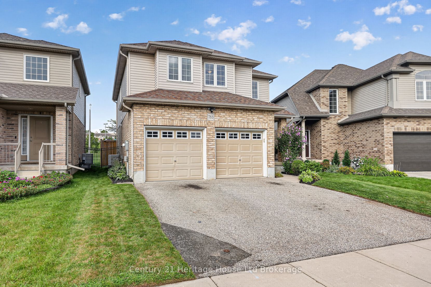 783 Frontenac Crescent Property Photo 36