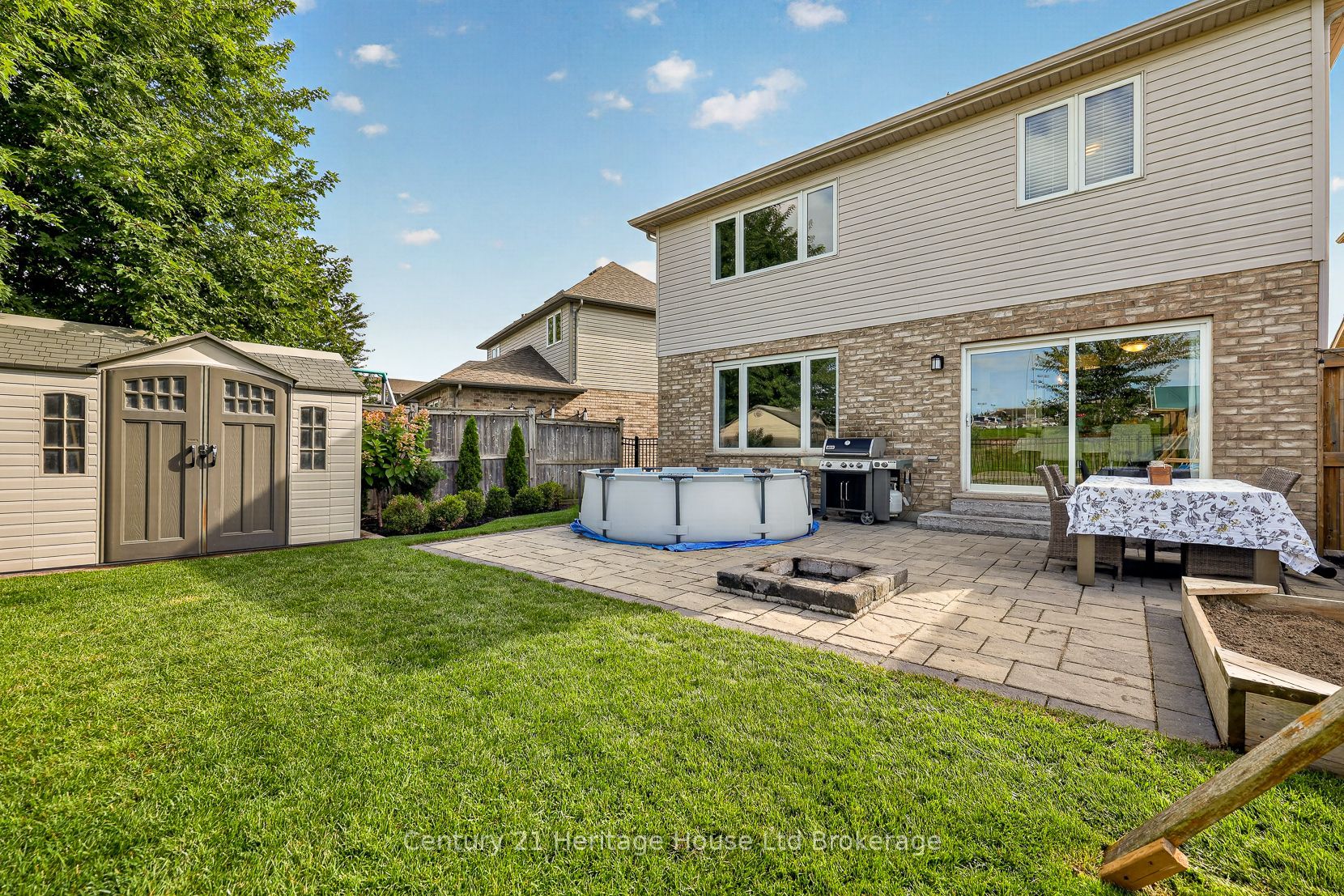 783 Frontenac Crescent Property Photo 41