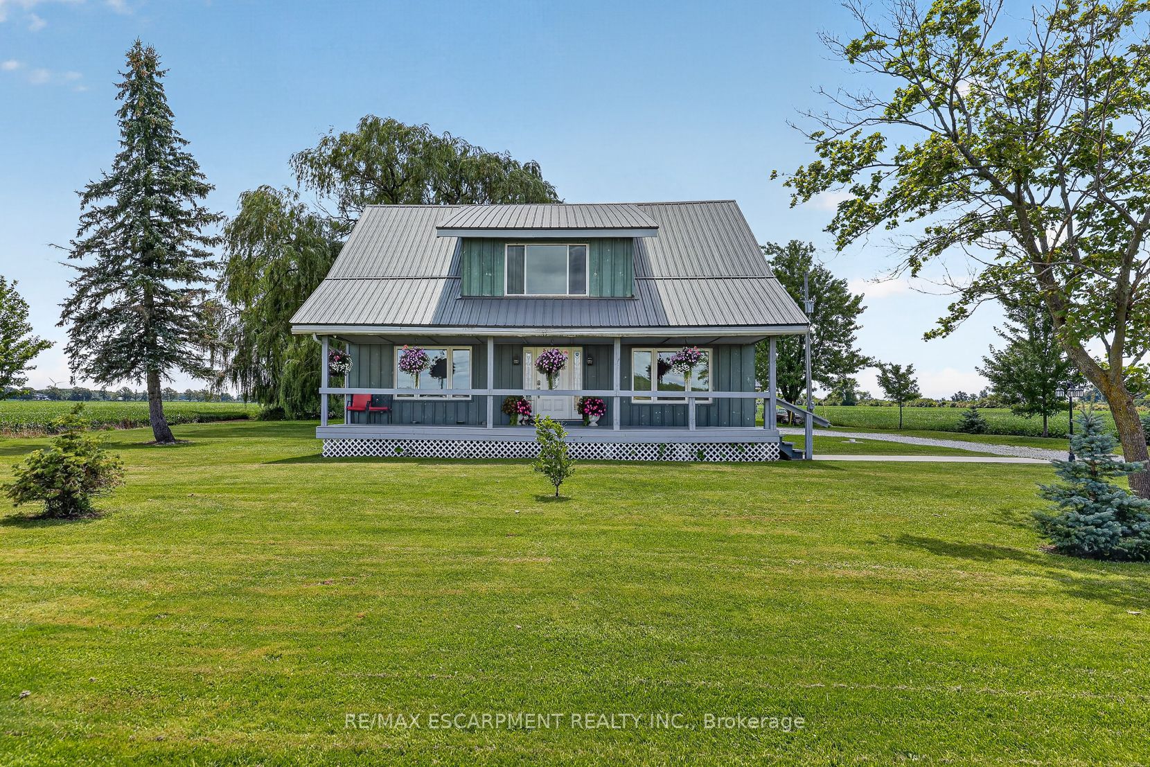 3120 Highway #3 W Property Photo 2