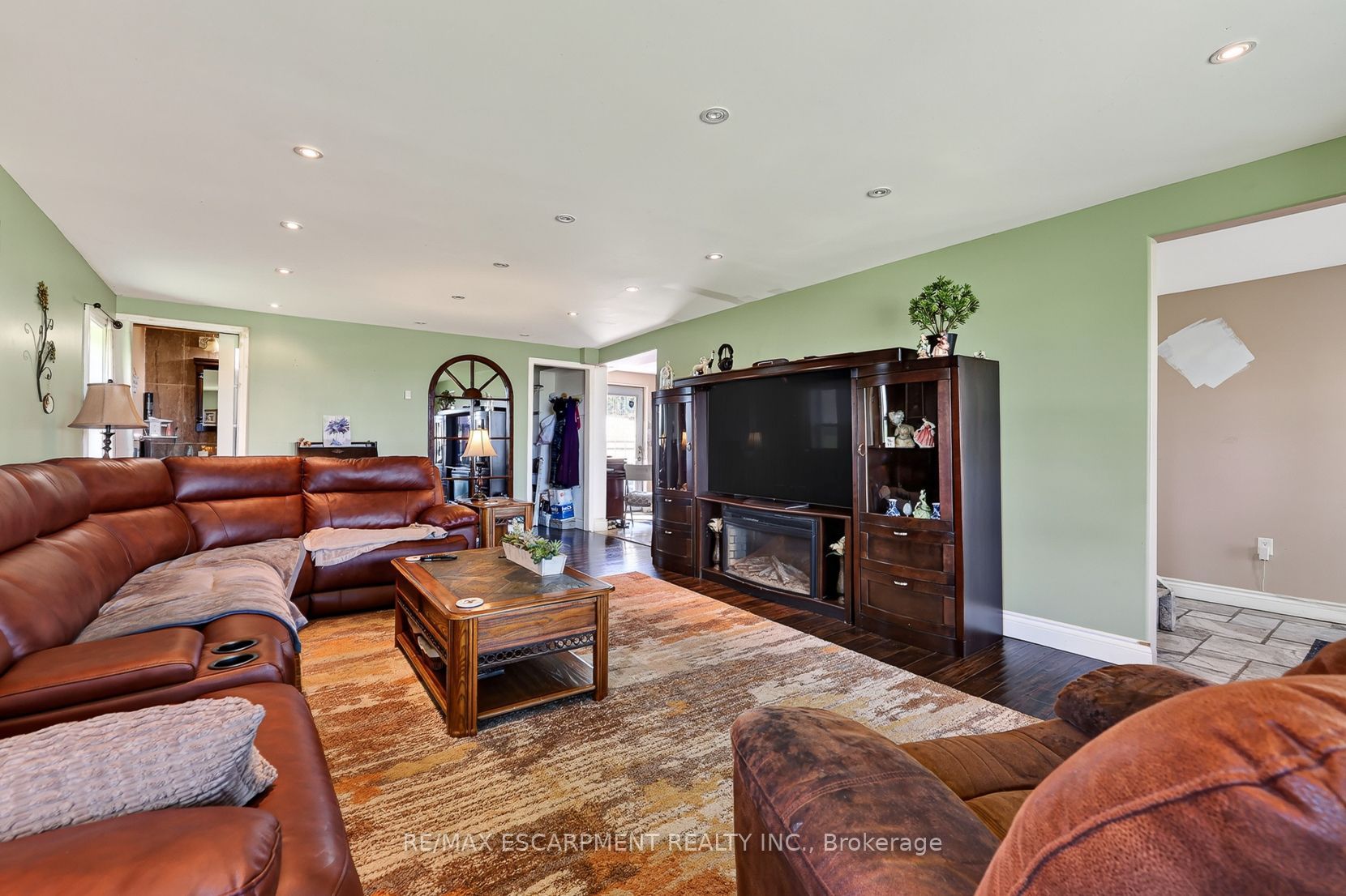 3120 Highway #3 W Property Photo 6