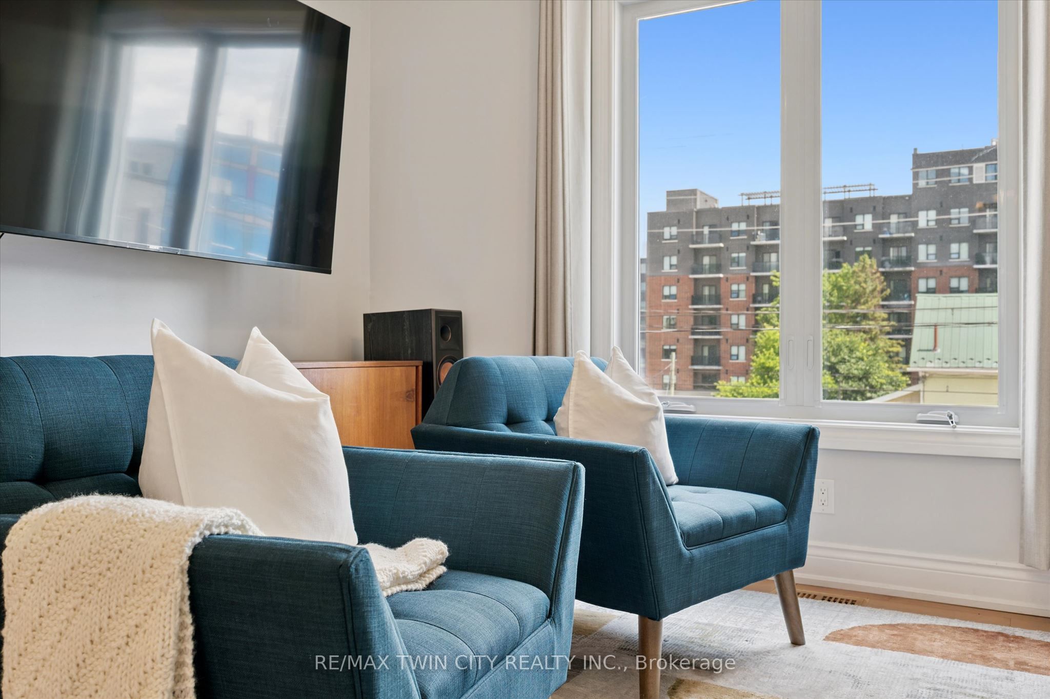 40 Madison Avenue S Property Photo 13
