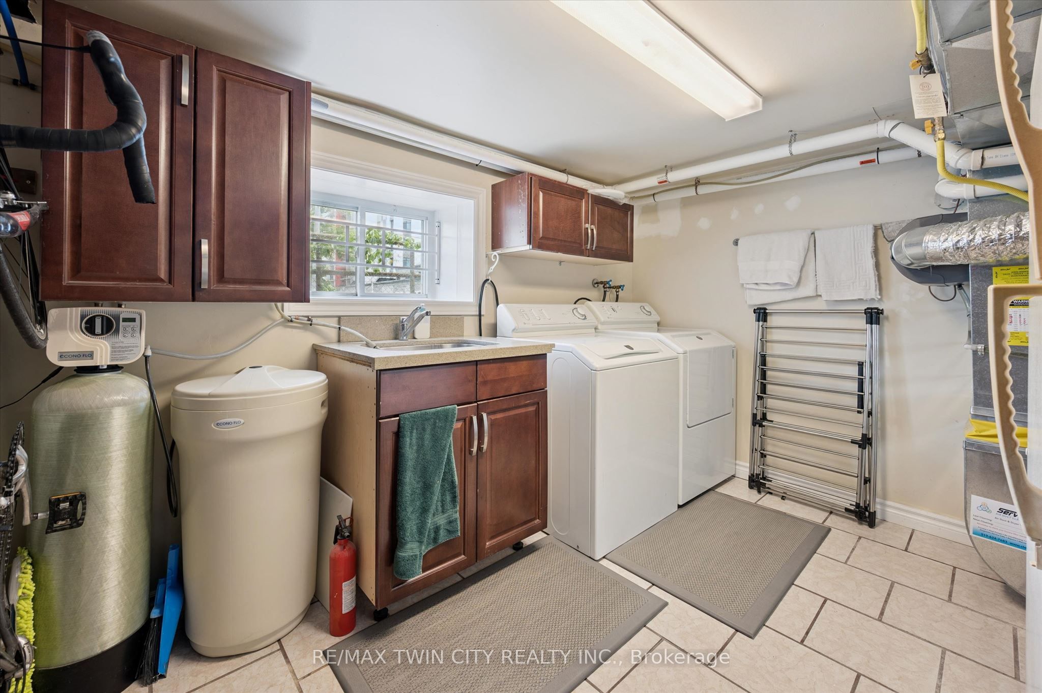 40 Madison Avenue S Property Photo 37
