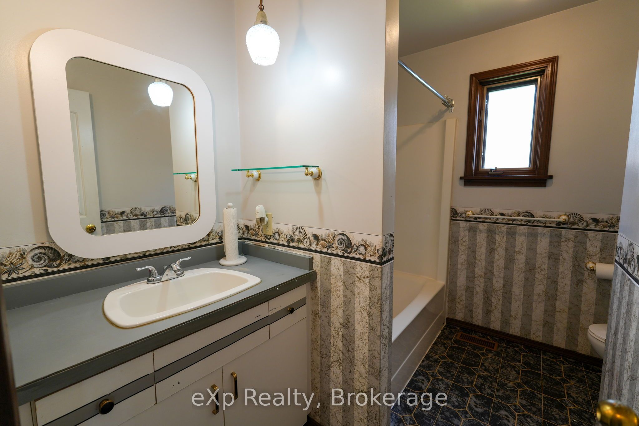 80 Francis Street Property Photo 26